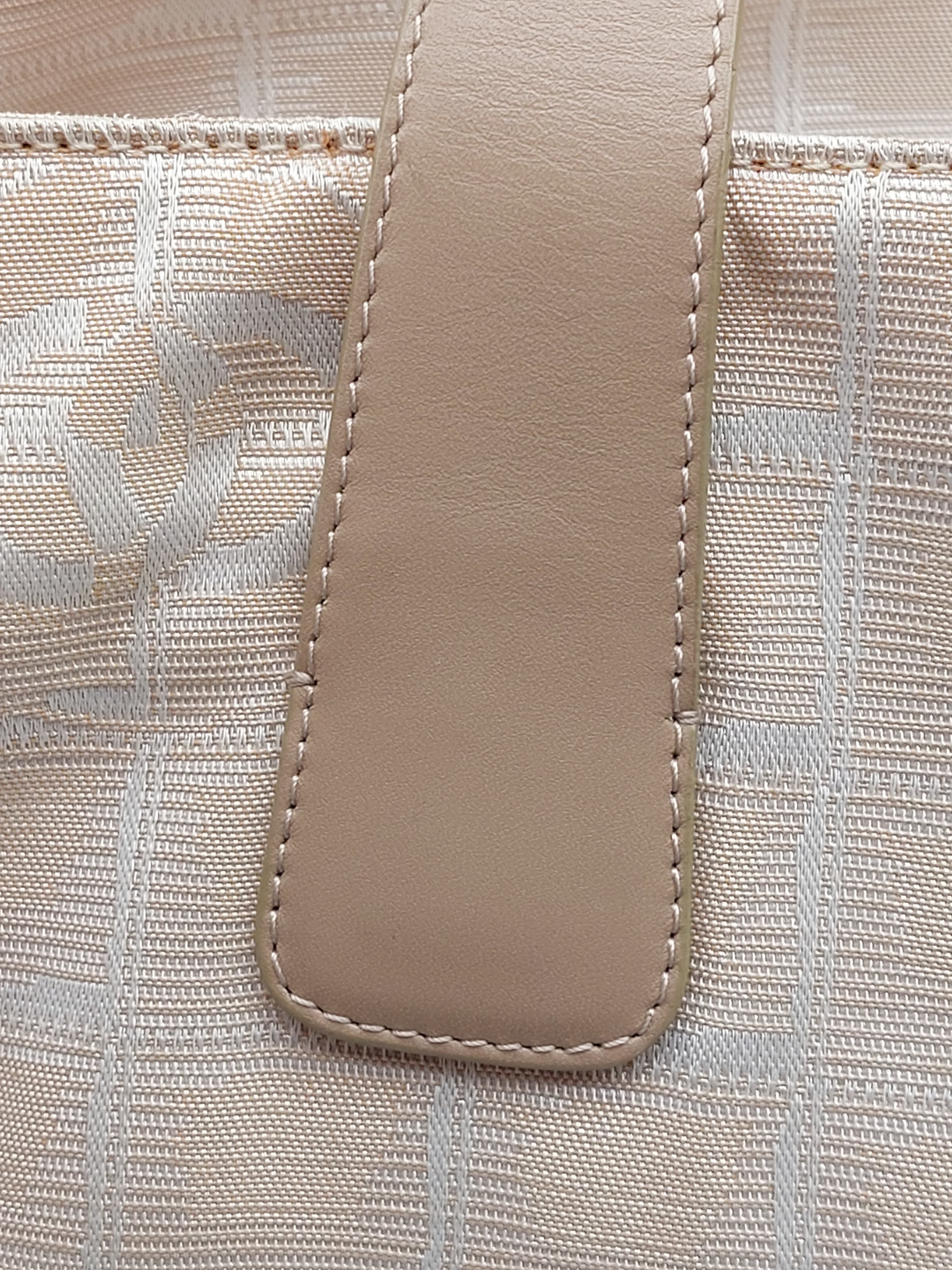 Travel Line Shoulderbag