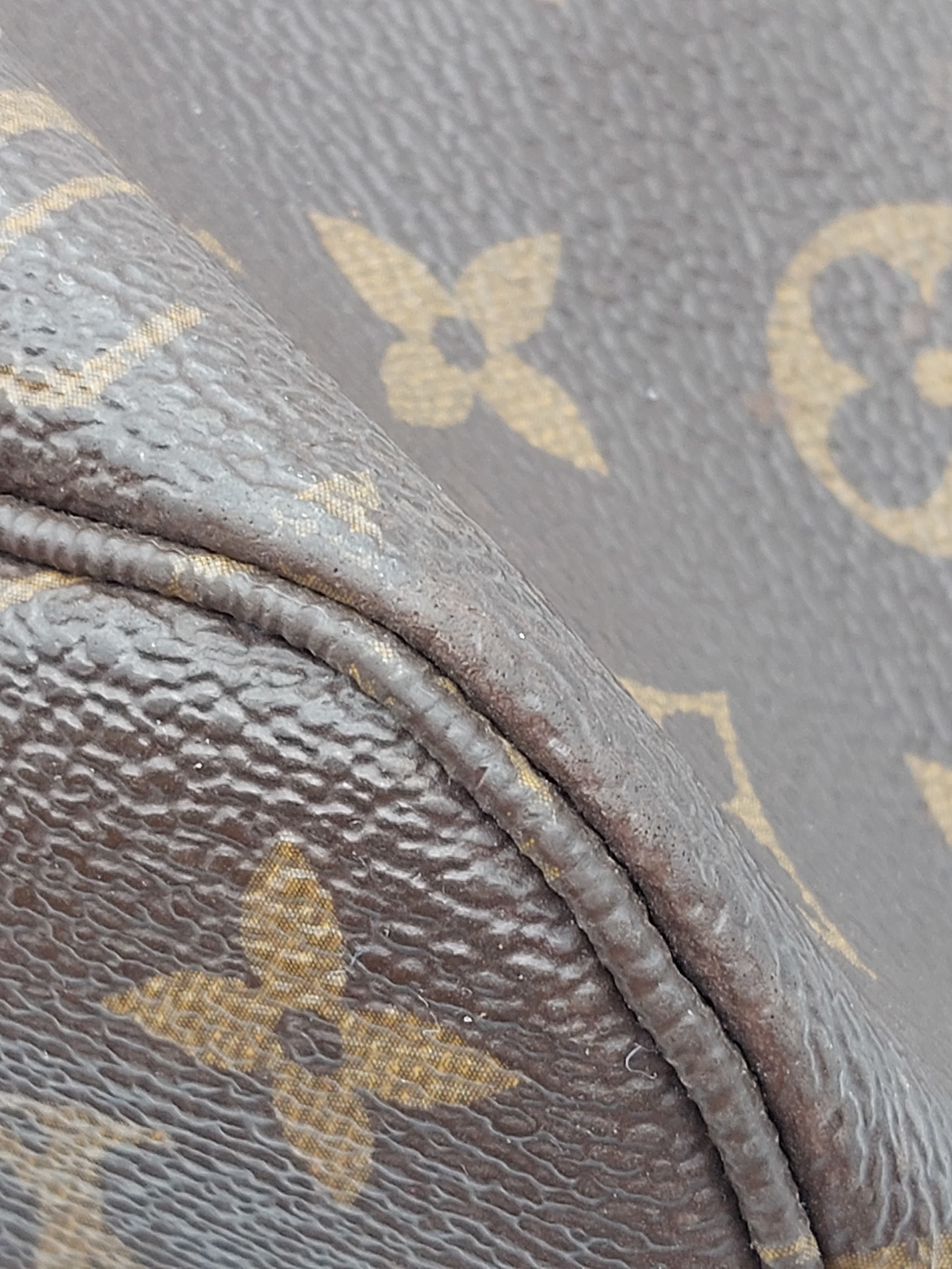 Neverfull MM Fuchsia