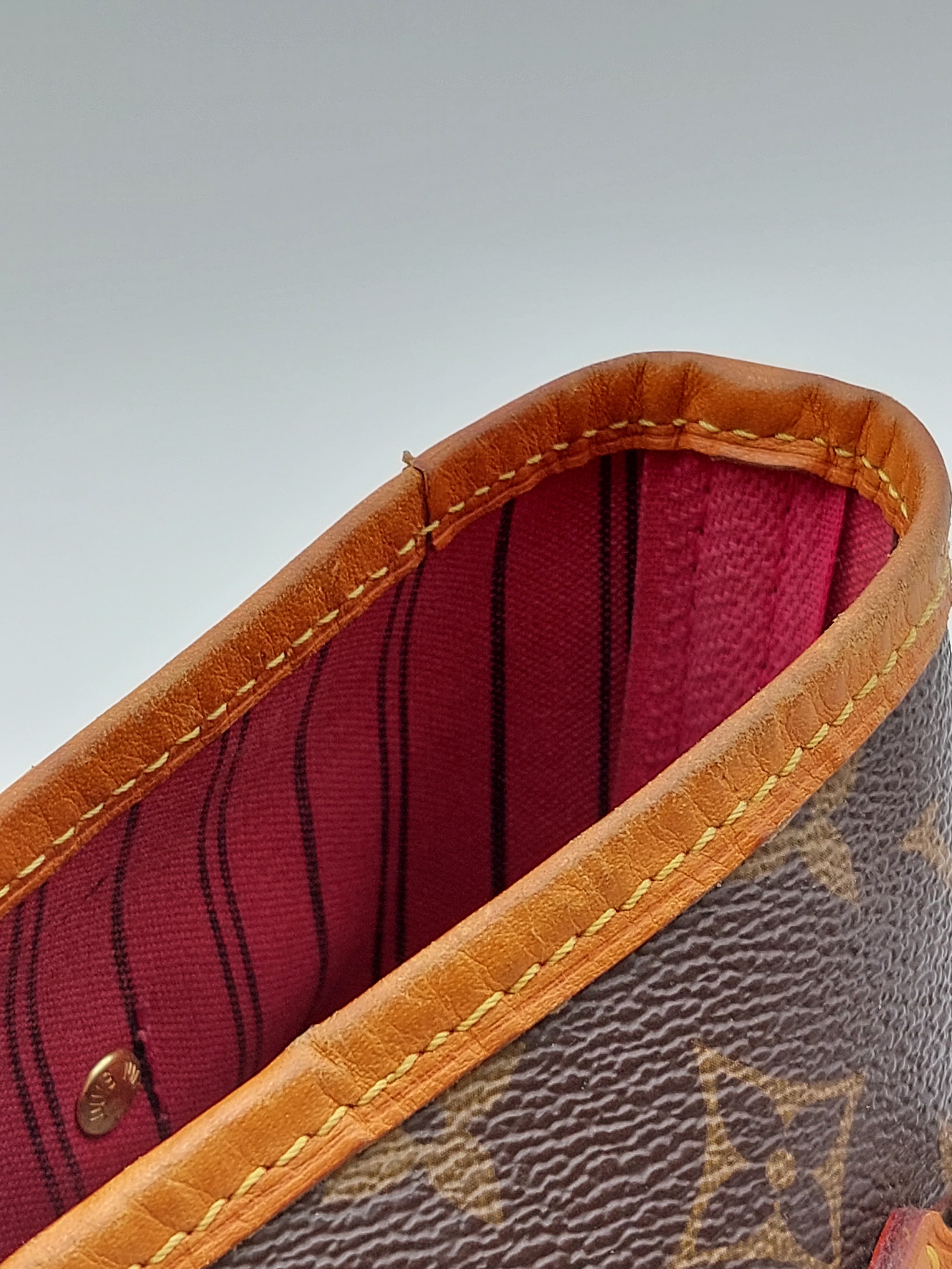 Neverfull MM Fuchsia