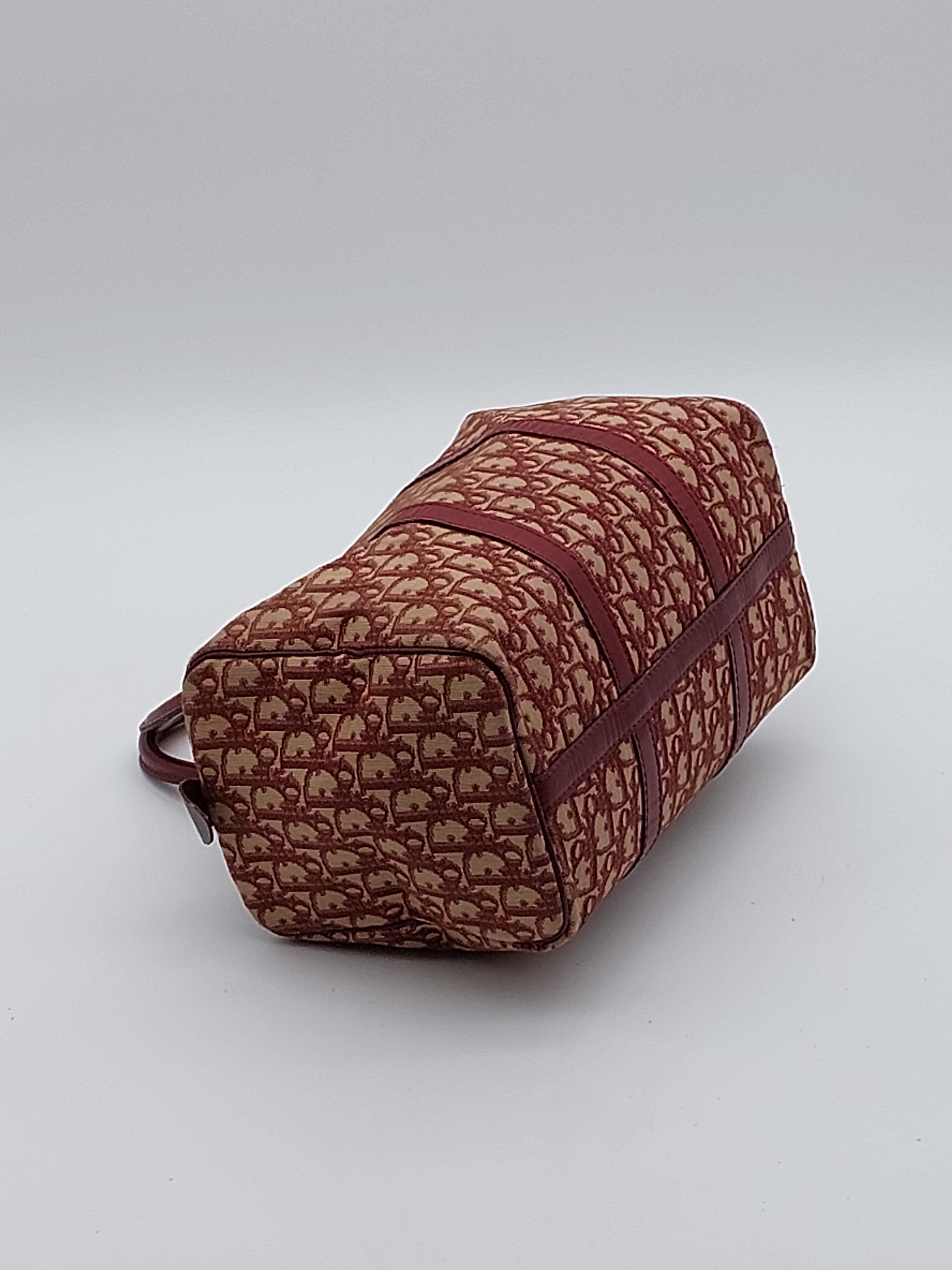 Boston bag