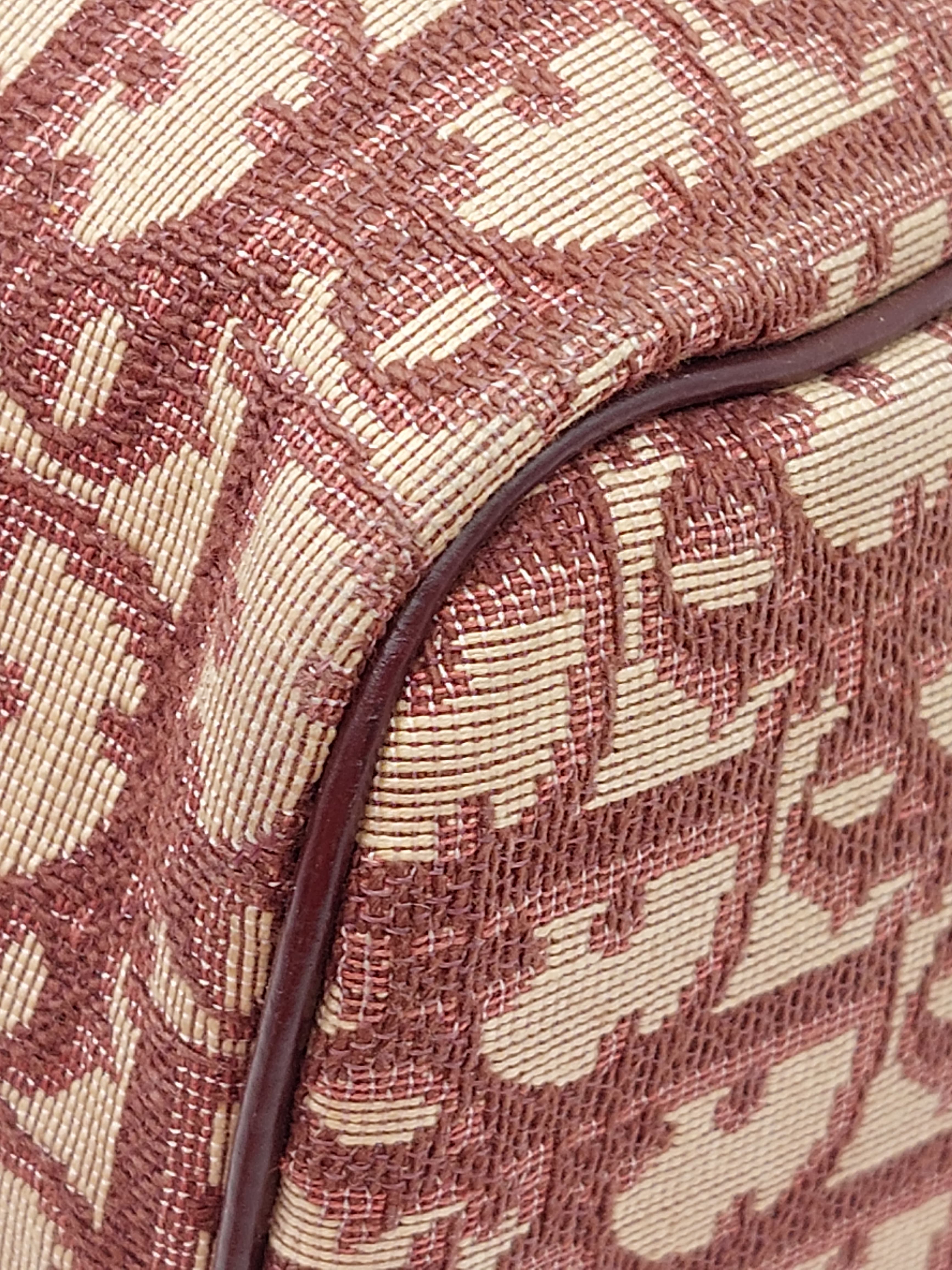 Boston bag