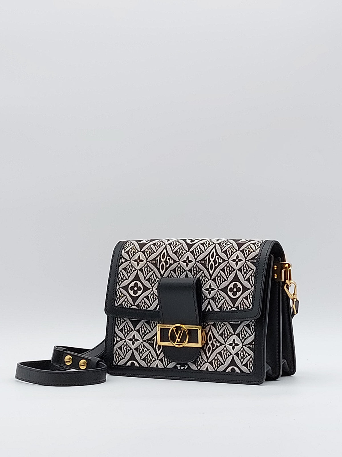 Since 1854 Dauphine MM