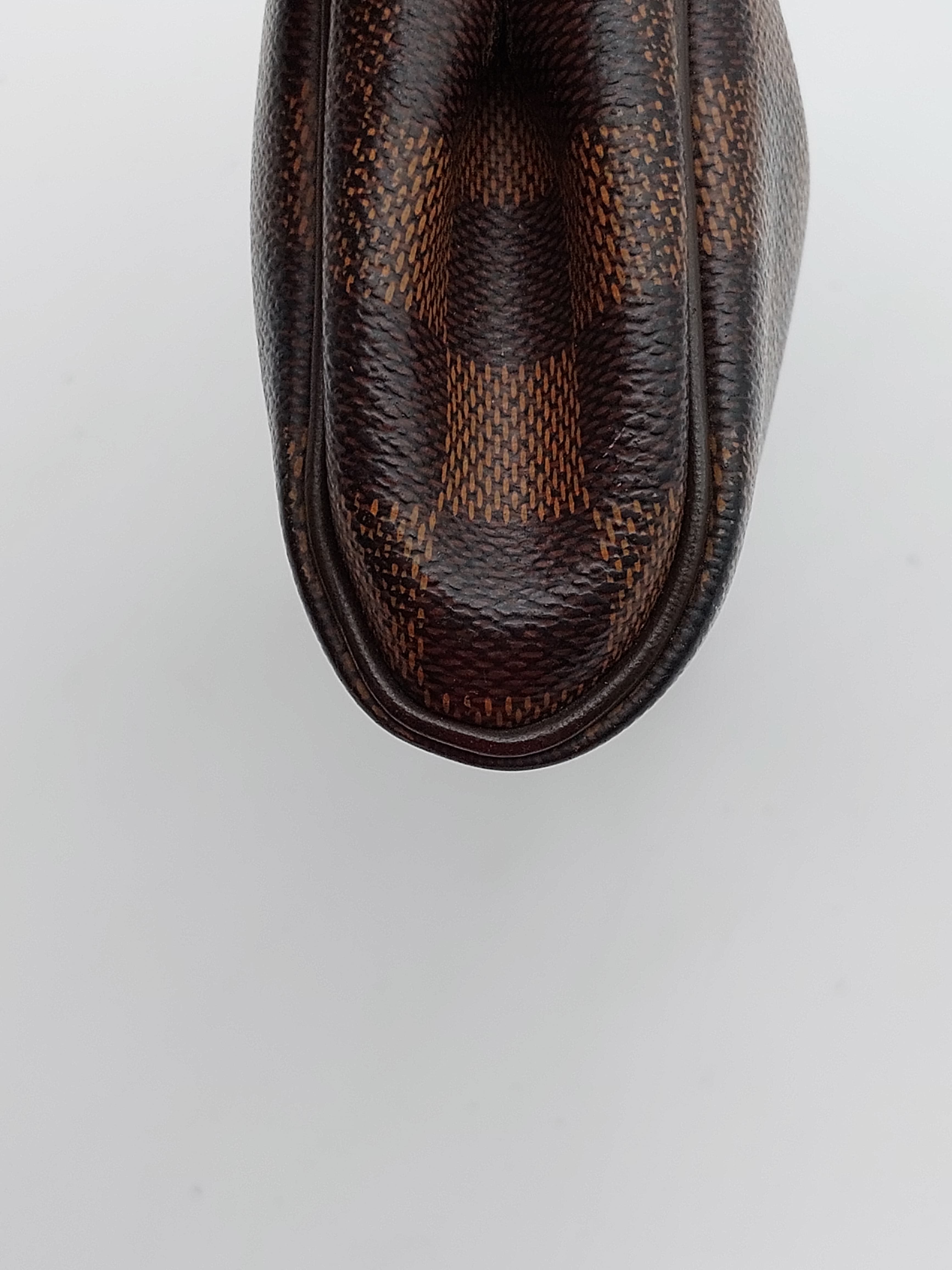 Eva Pochette