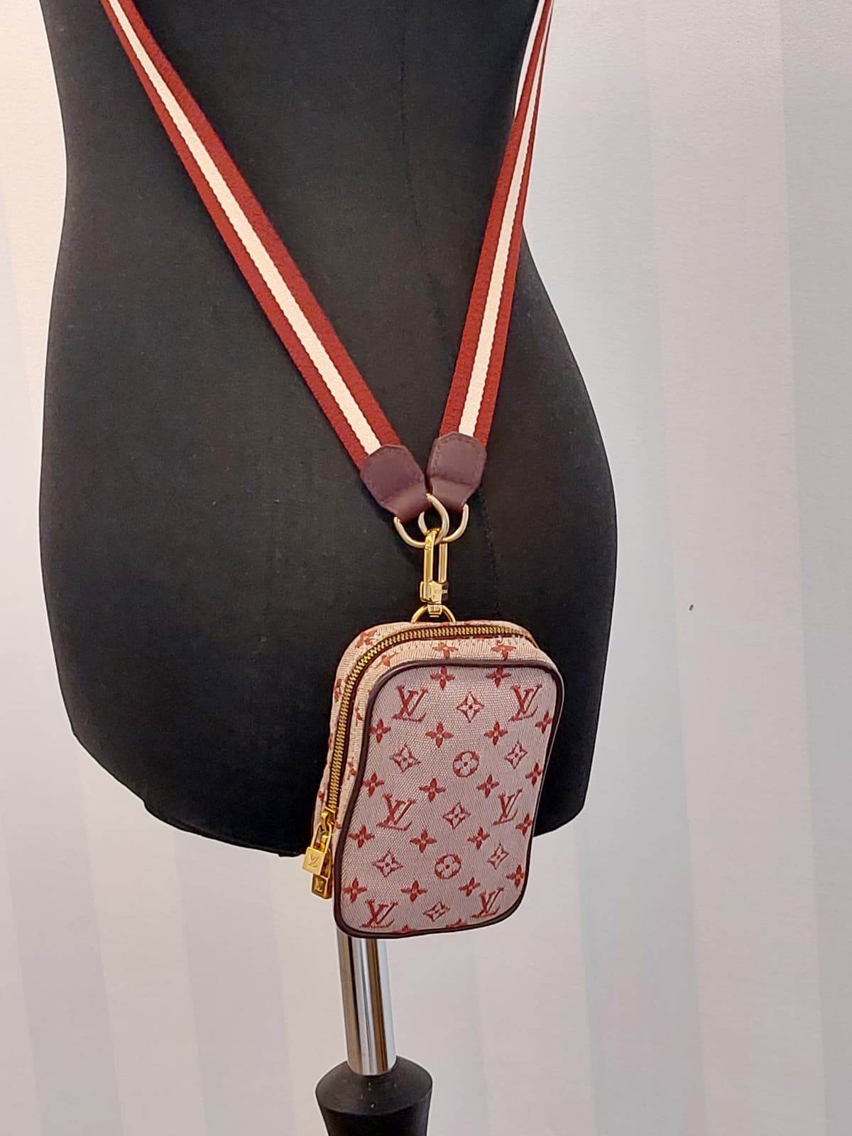 Mini Usu Digital Pouch