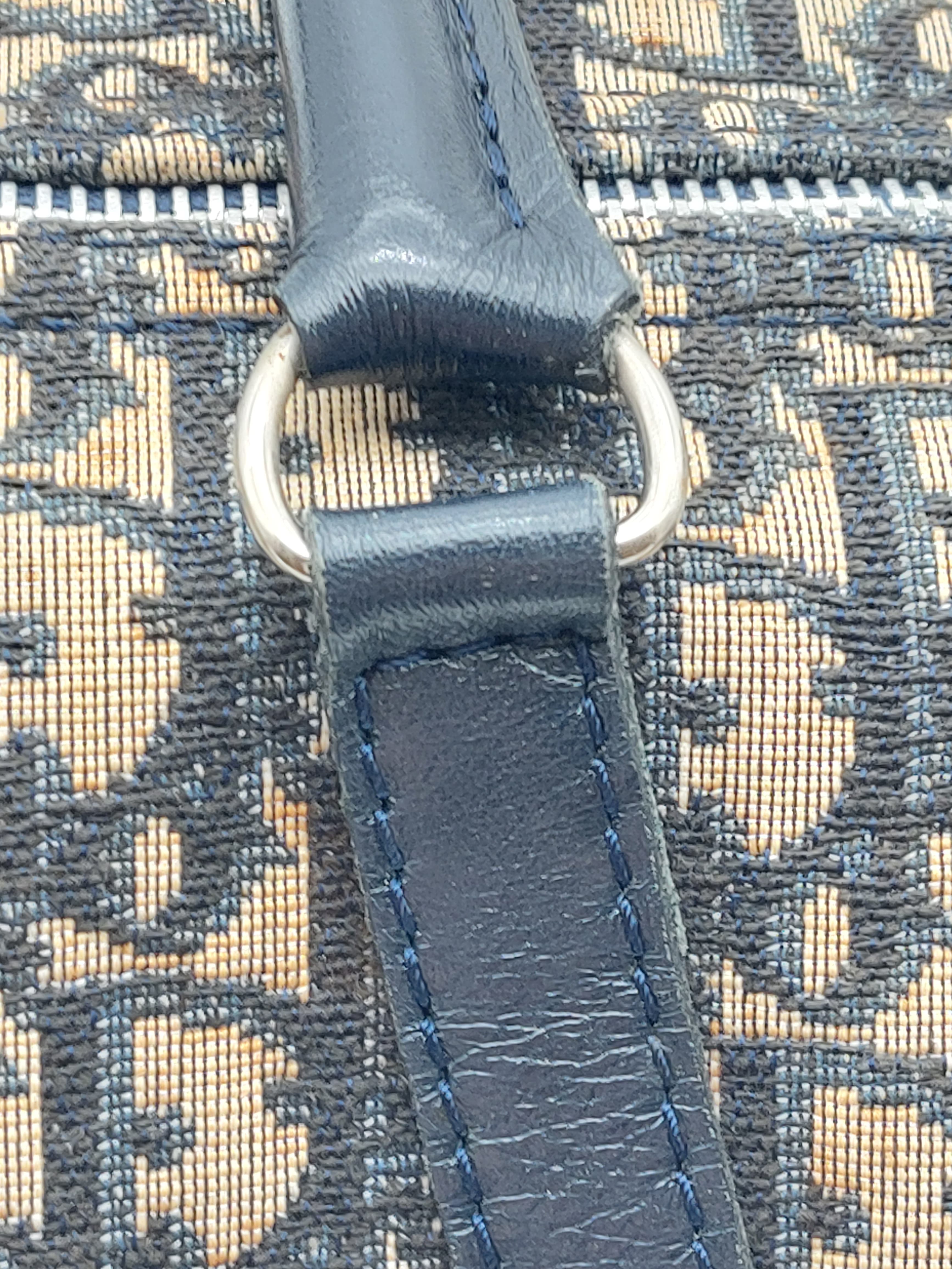 Boston bag