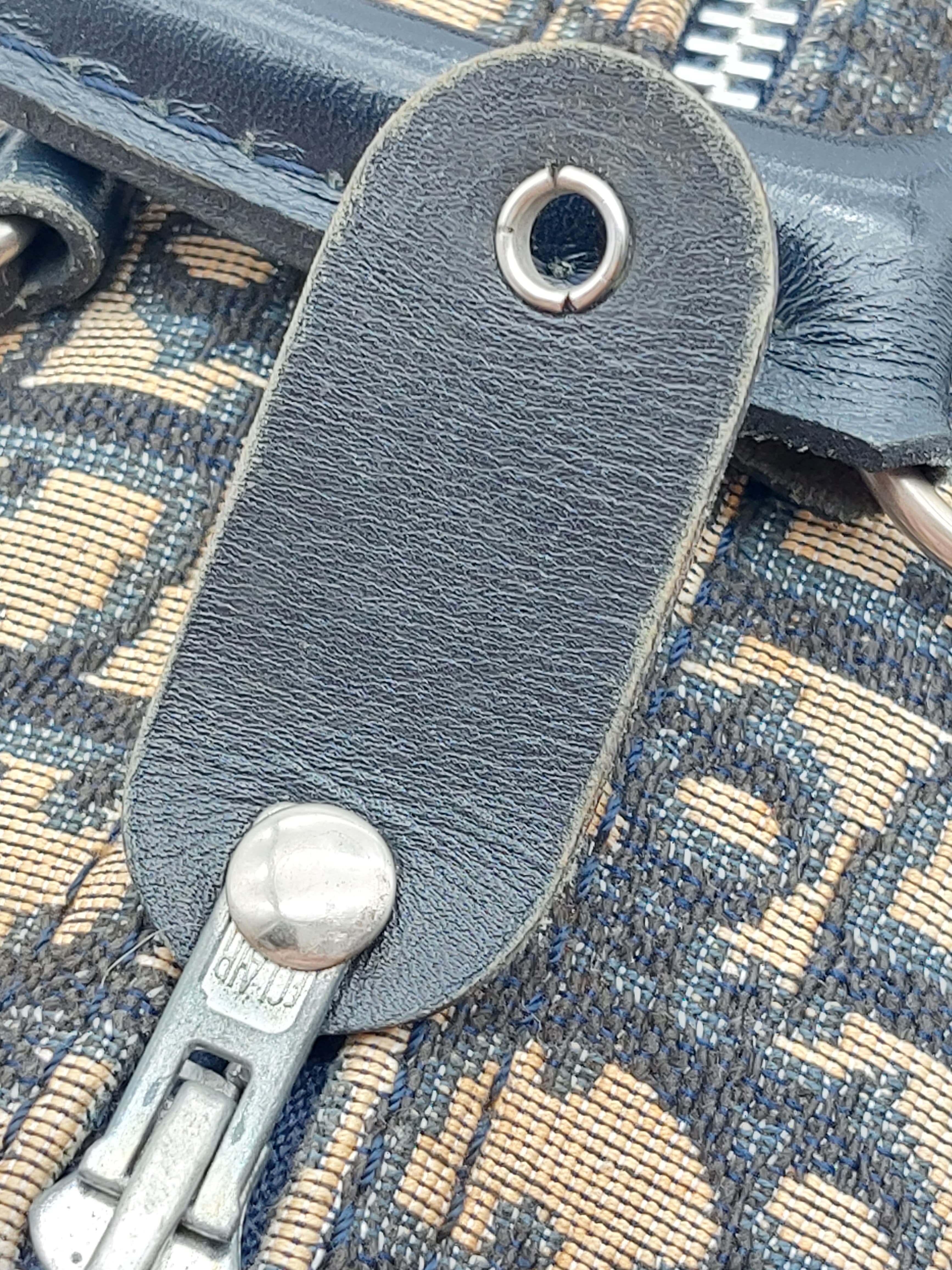 Boston bag