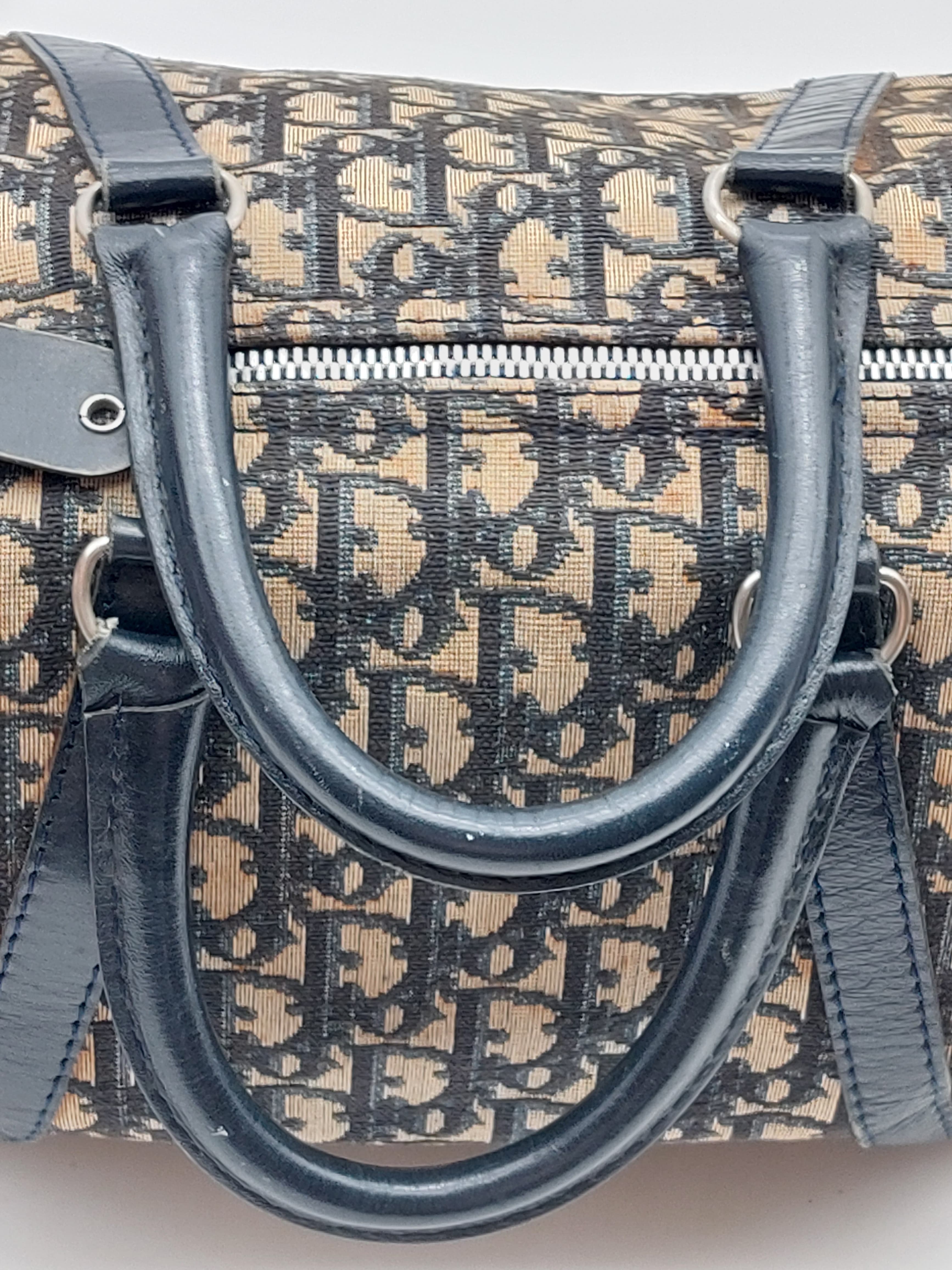 Boston bag