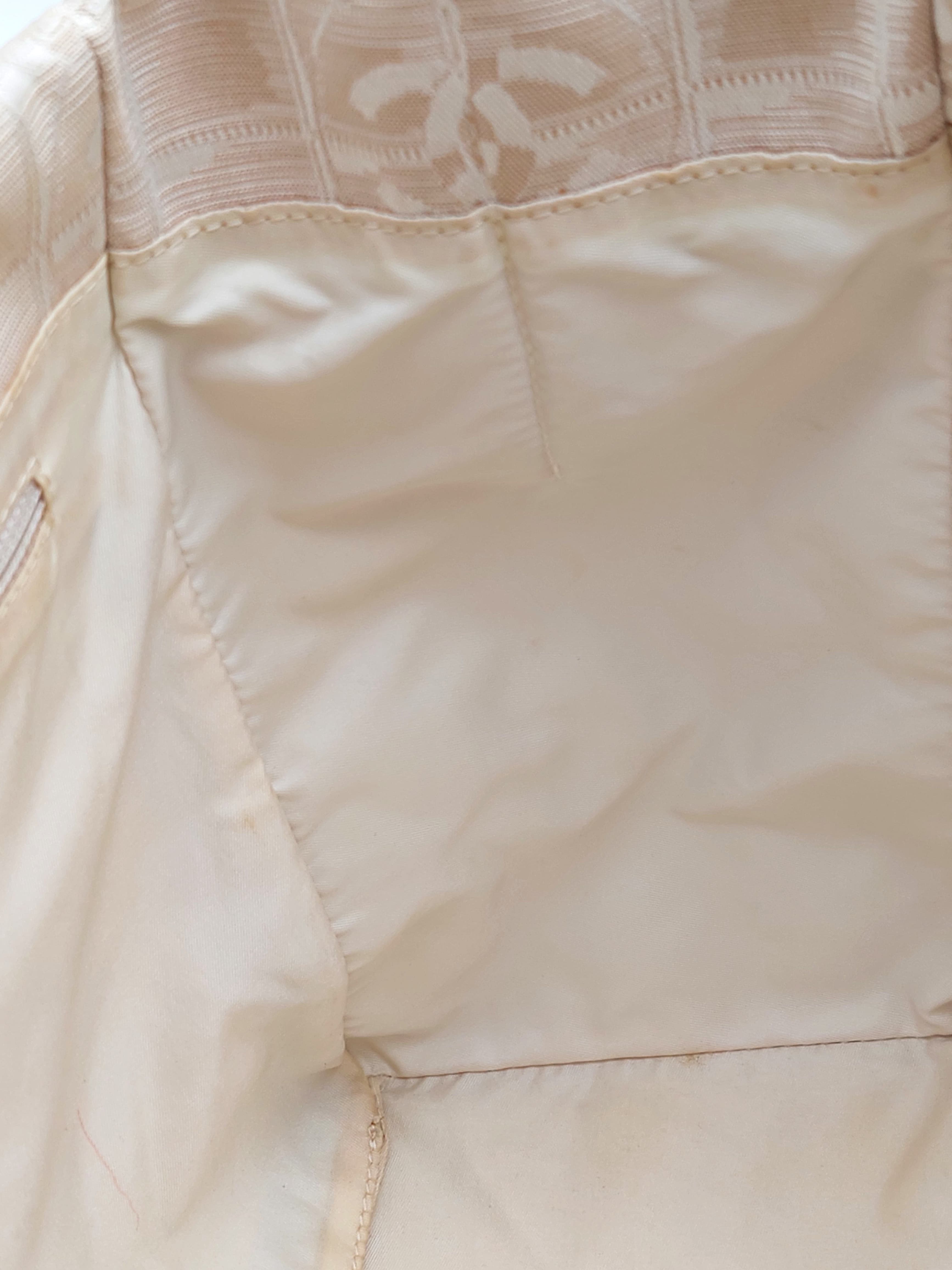 Travel Line Tote