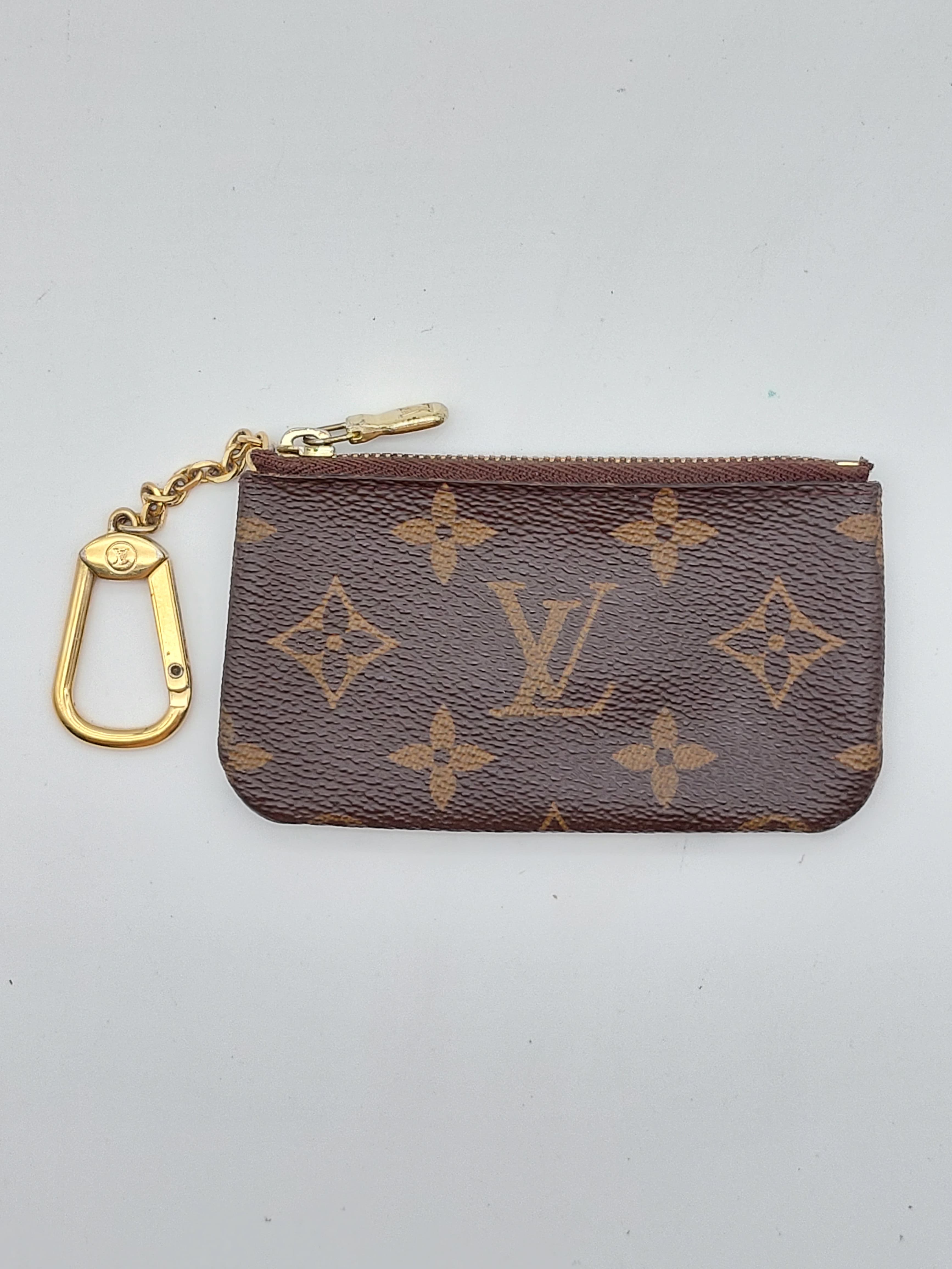 Key pouch