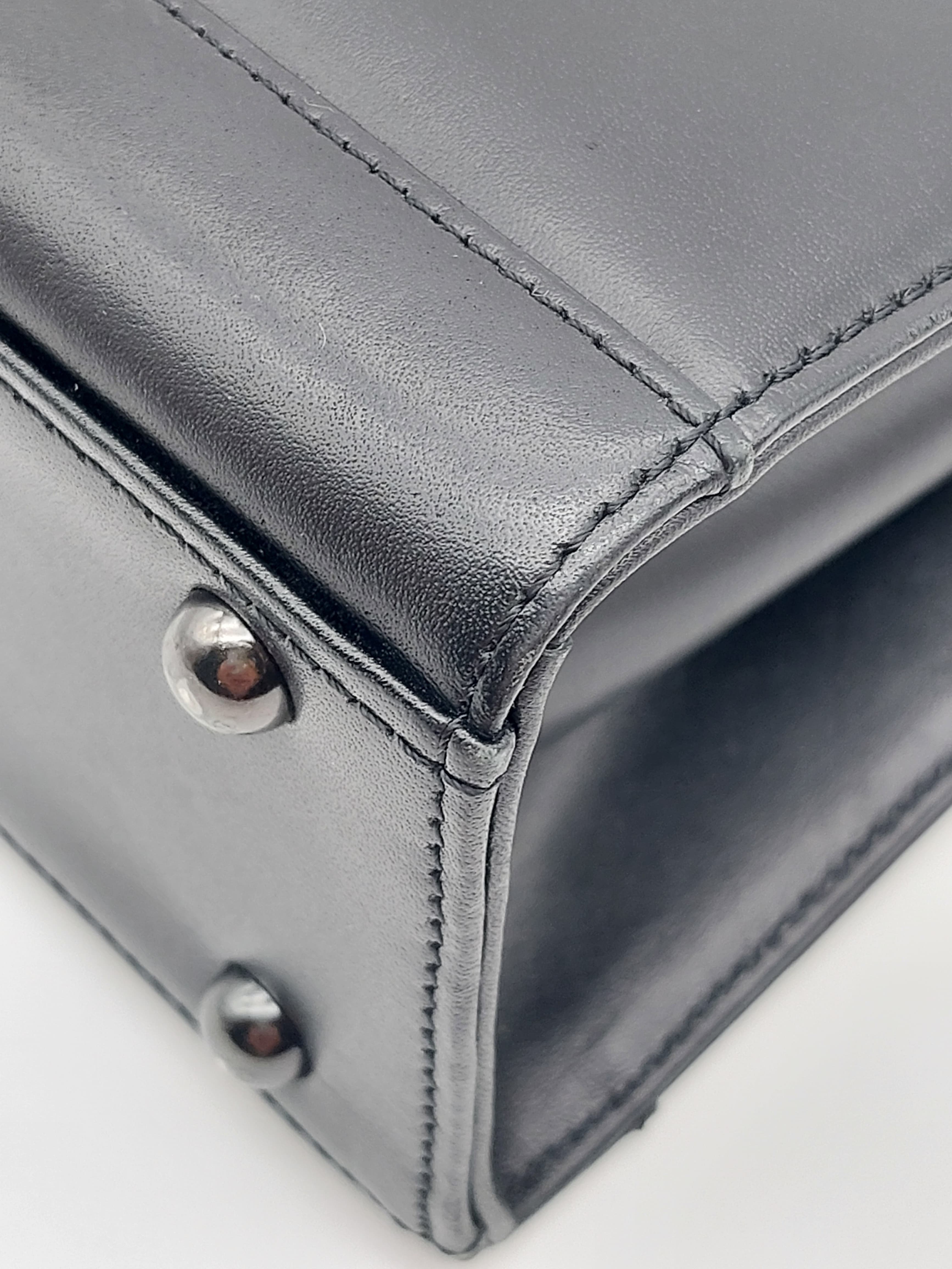 Top Handle handbag