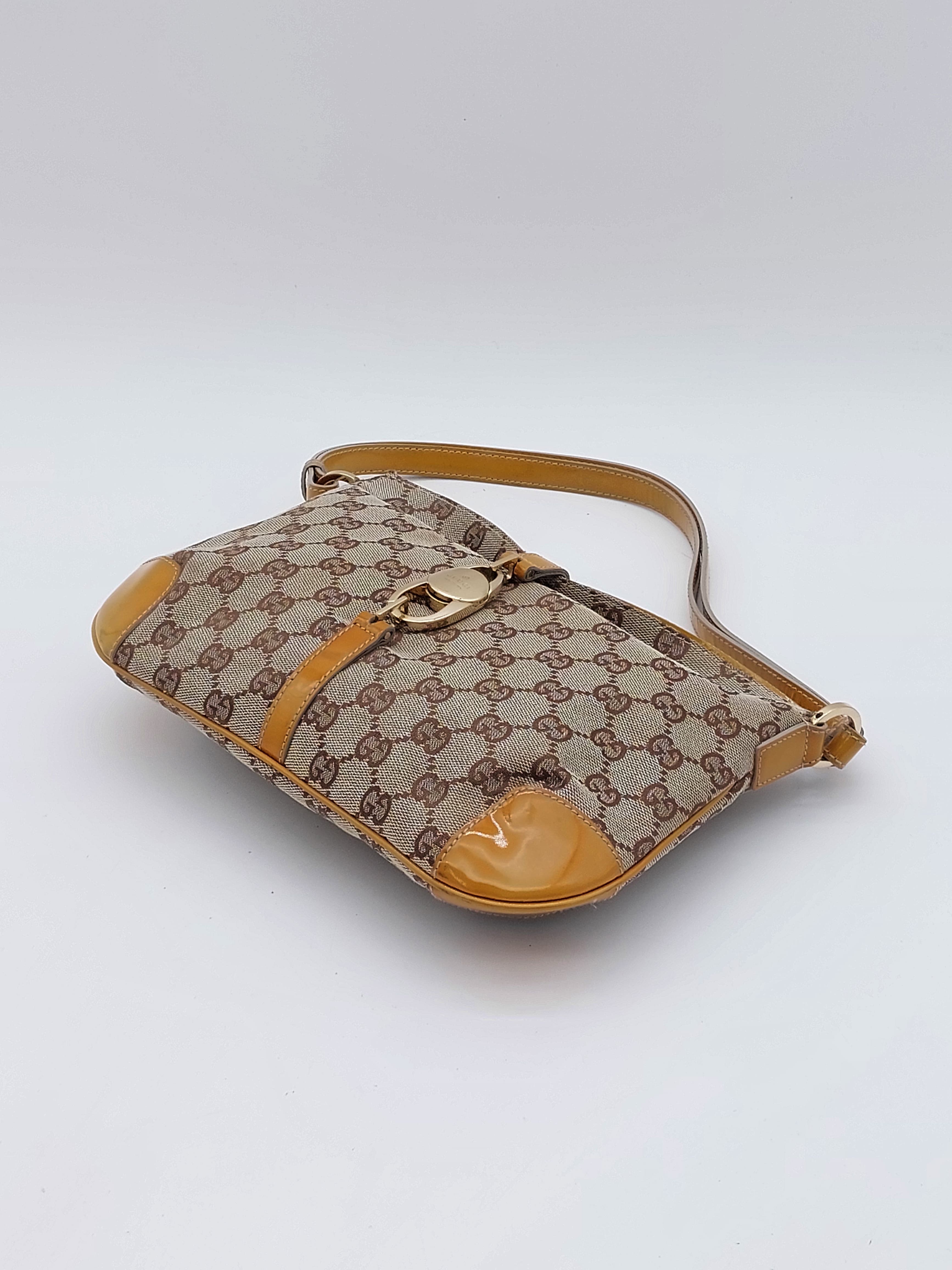 Gucci Jackie