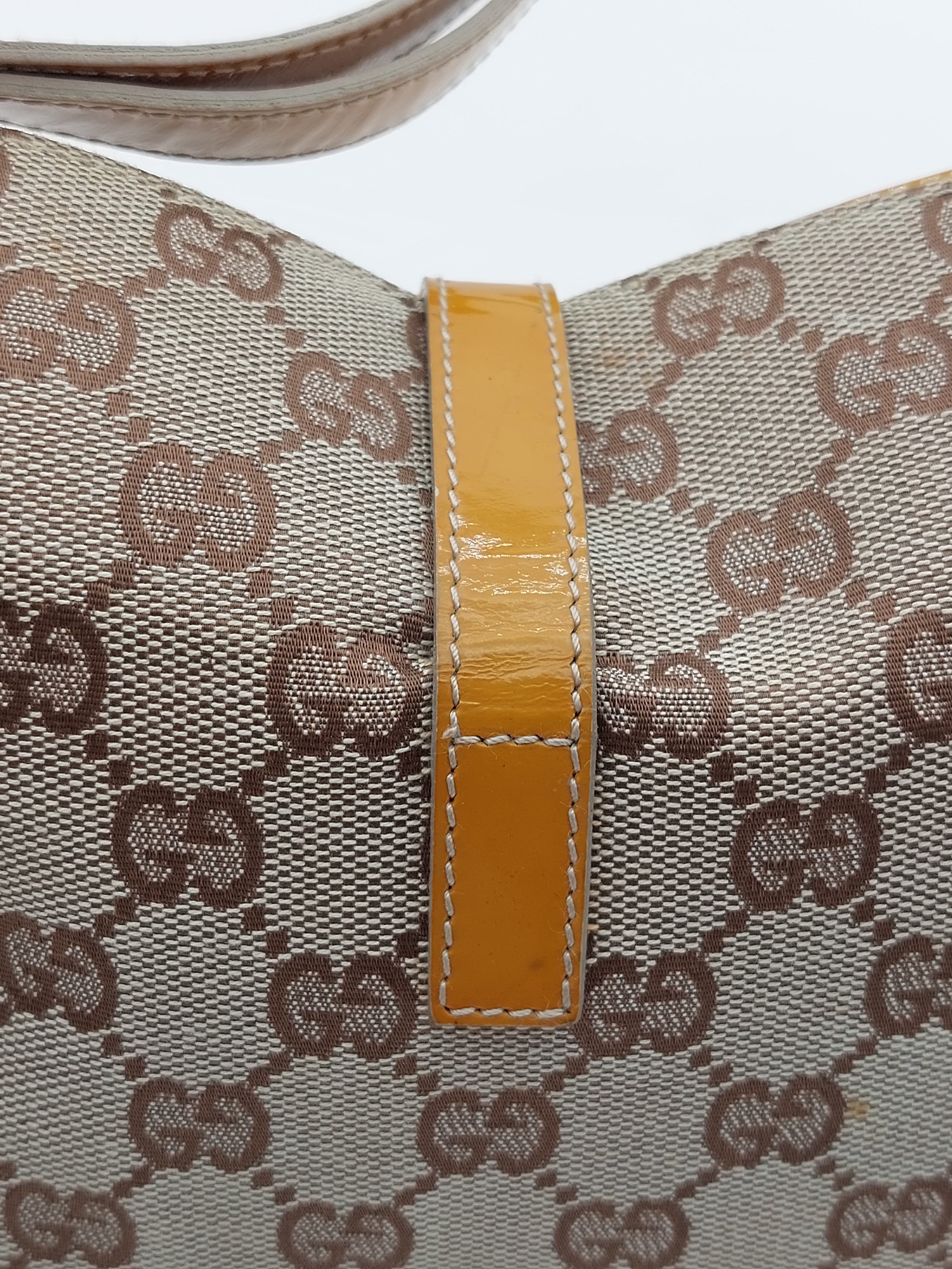 Gucci Jackie