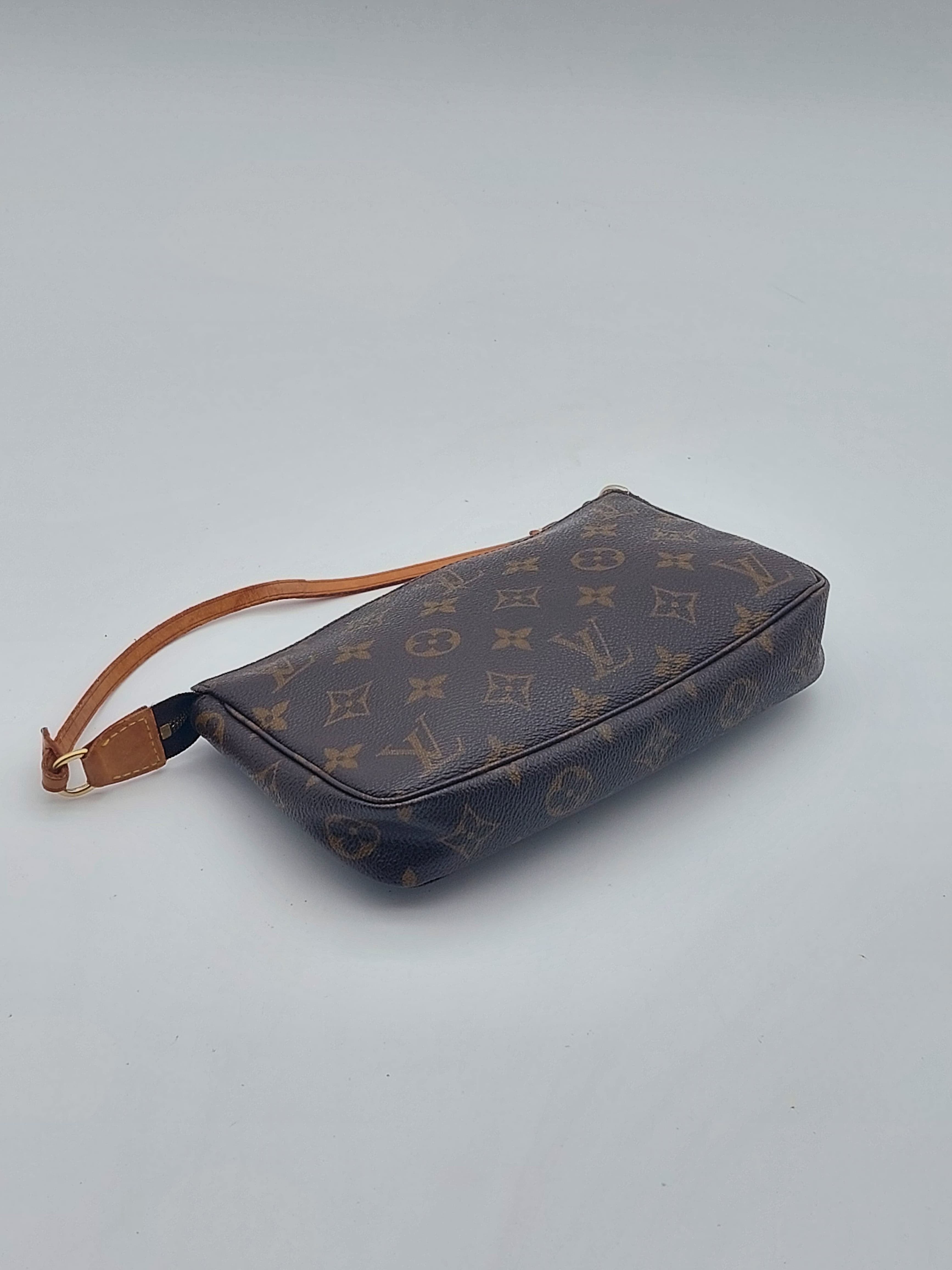 Pochette Accessoires