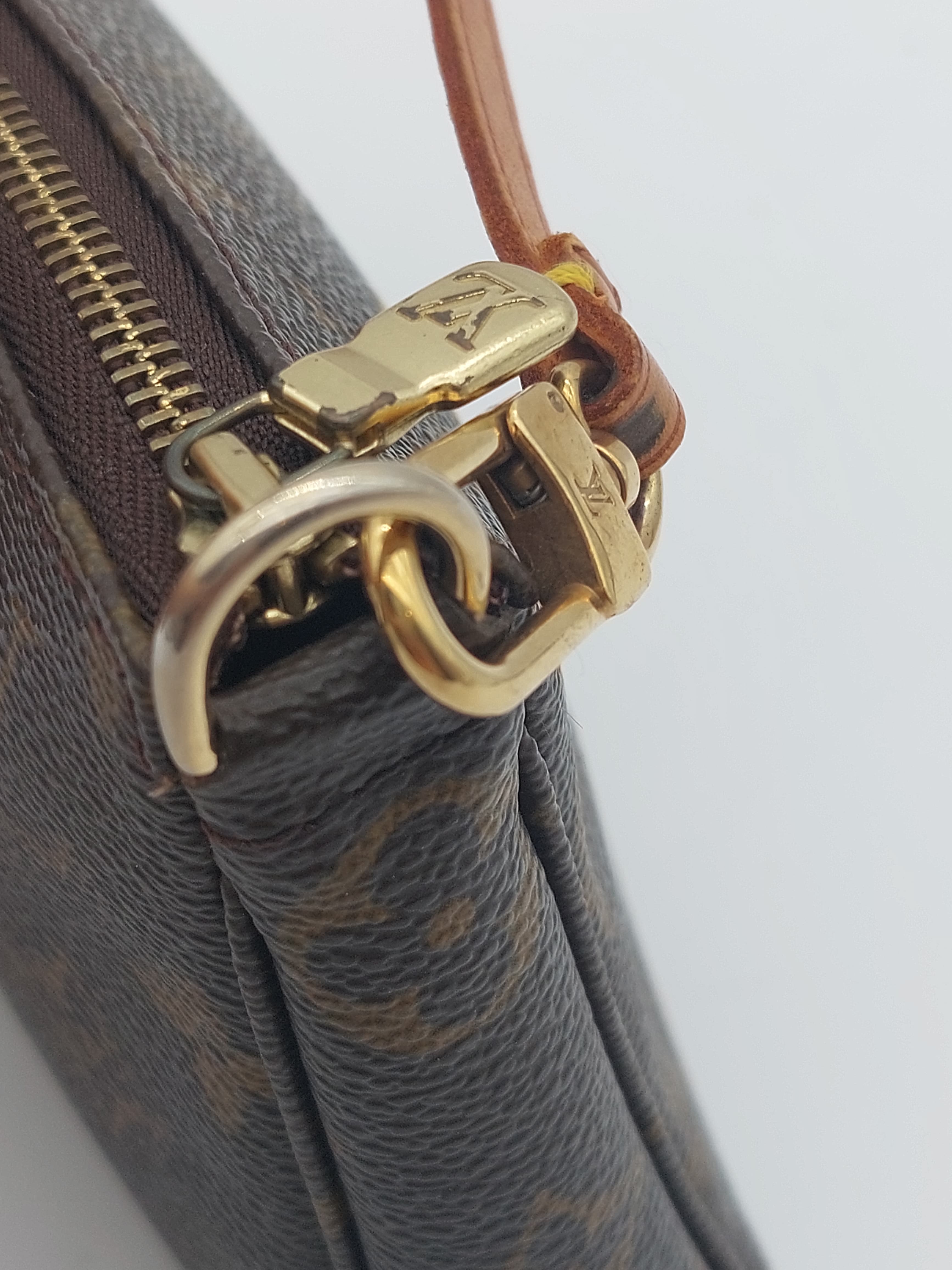 Pochette Accessoires