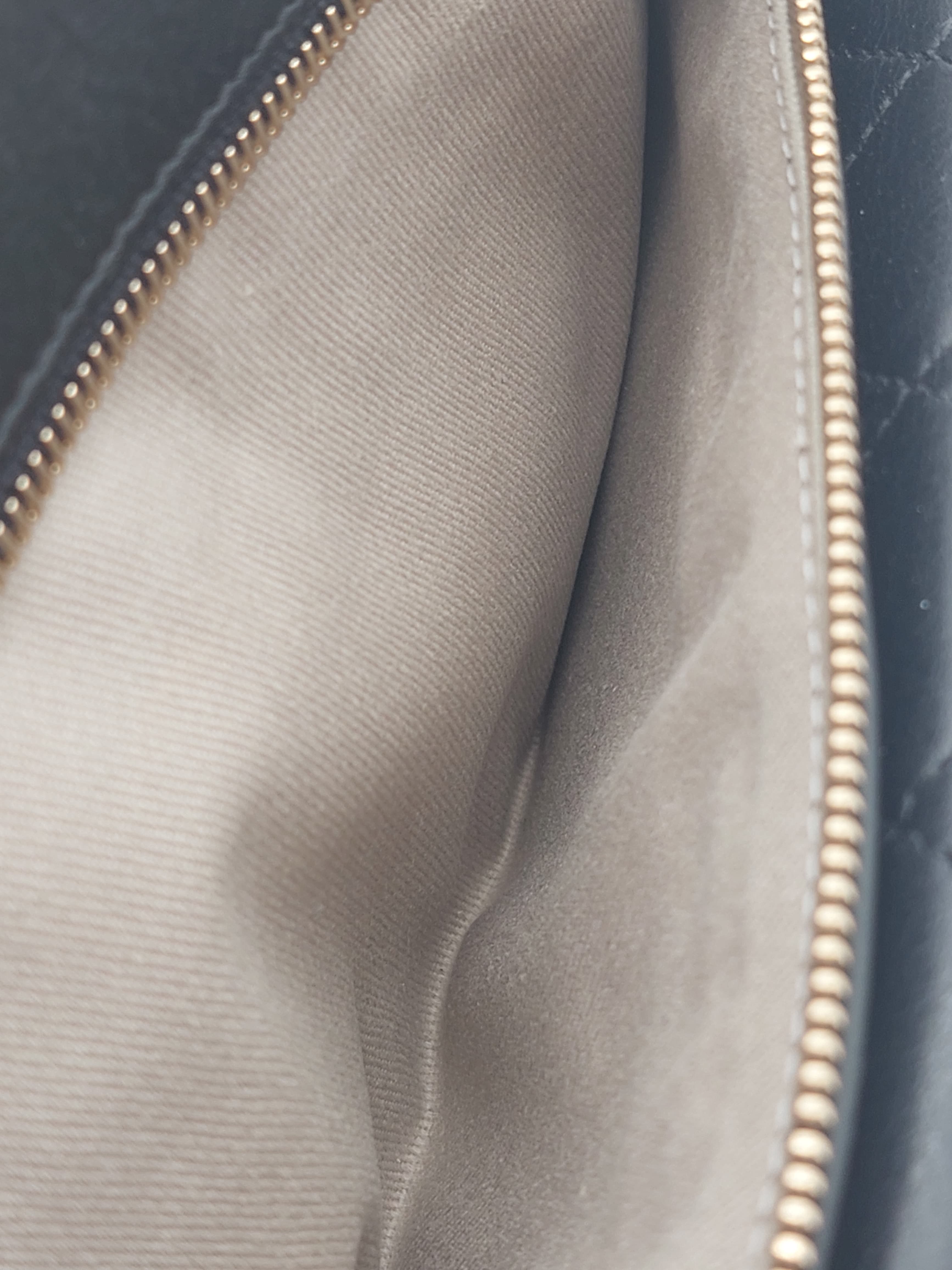 Quilted lambskin shoulderbag