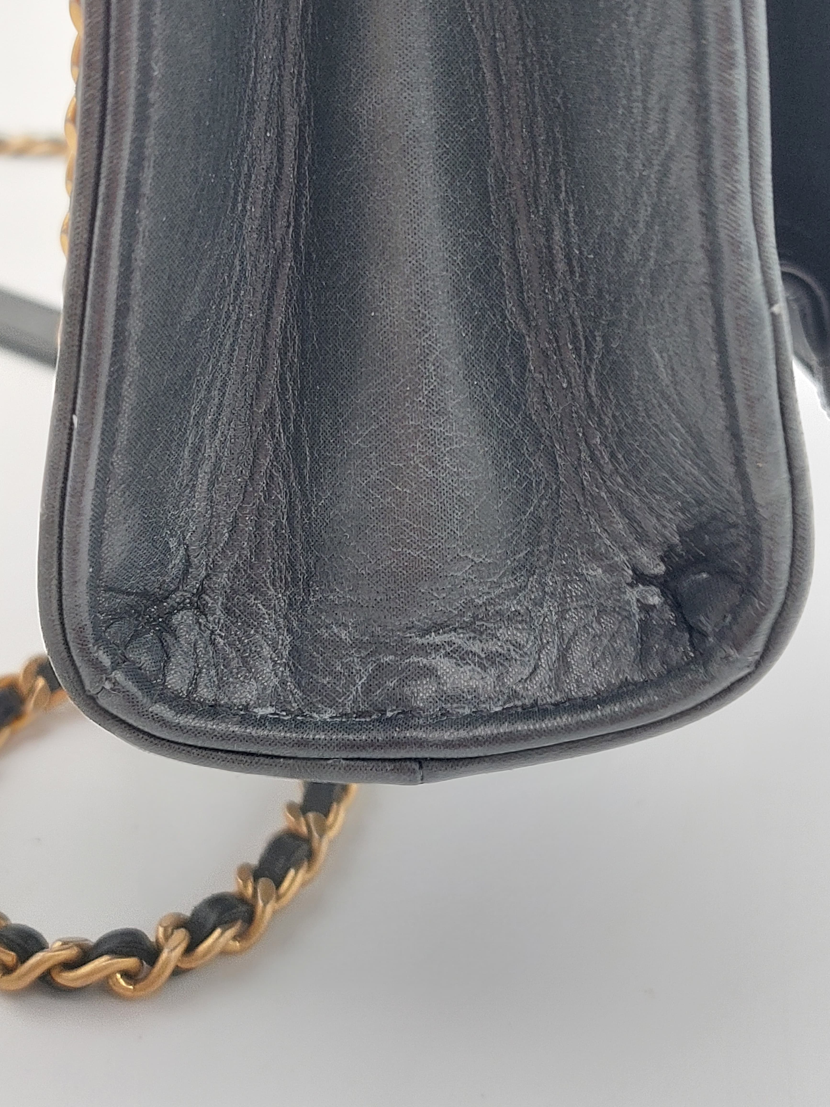 Quilted lambskin shoulderbag