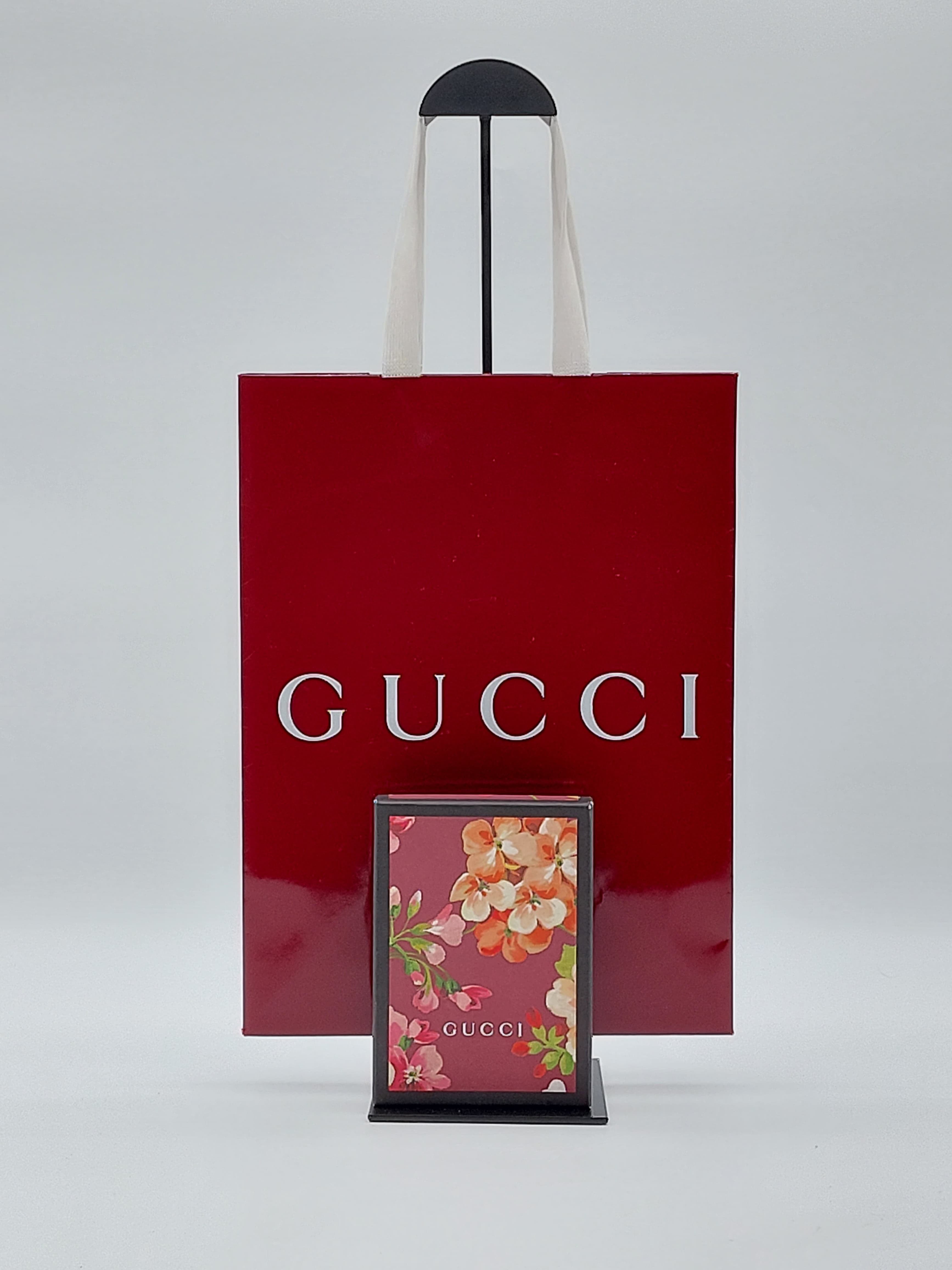 GG Blooms Zippy wallet