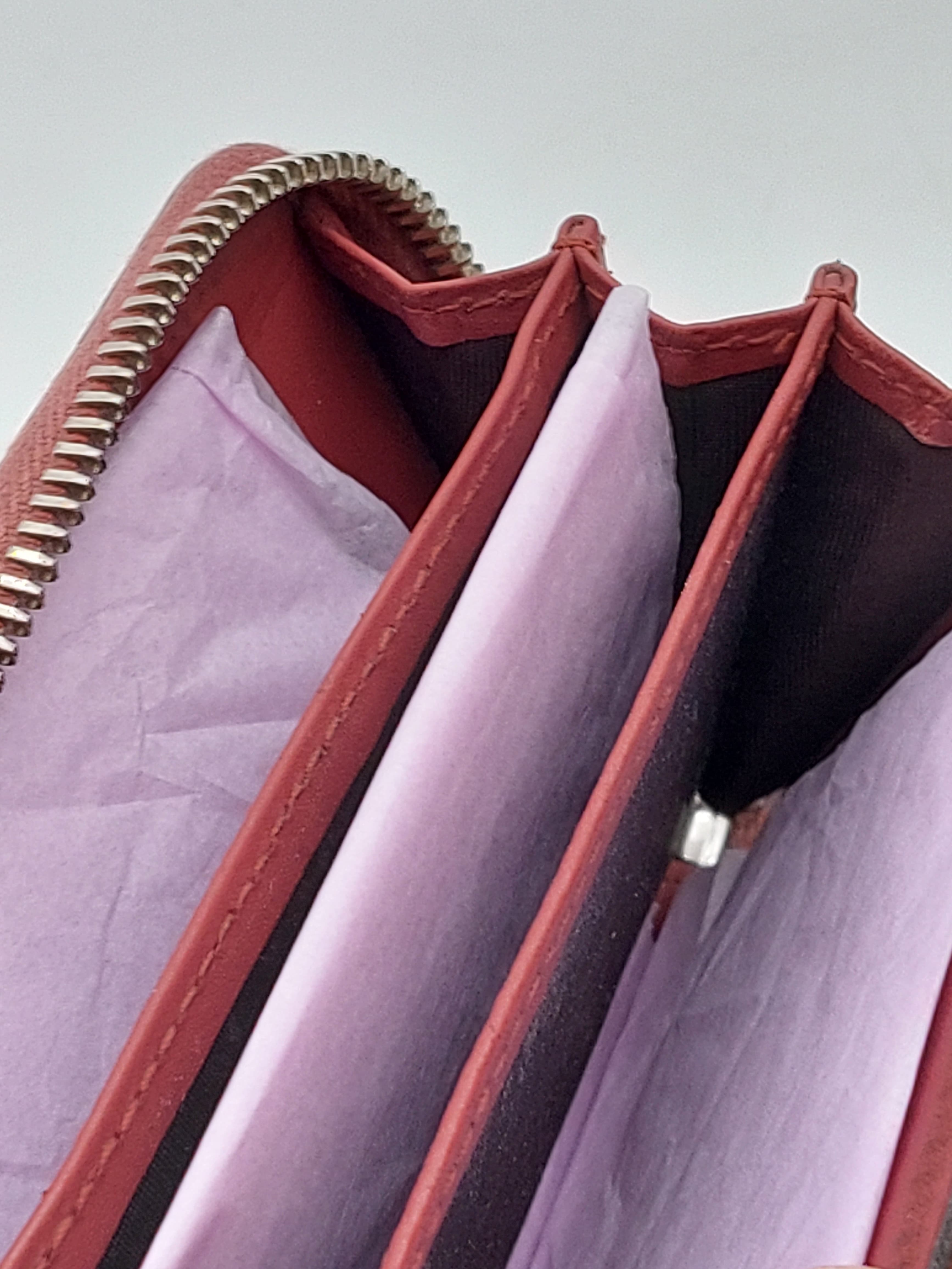 GG Blooms Zippy wallet