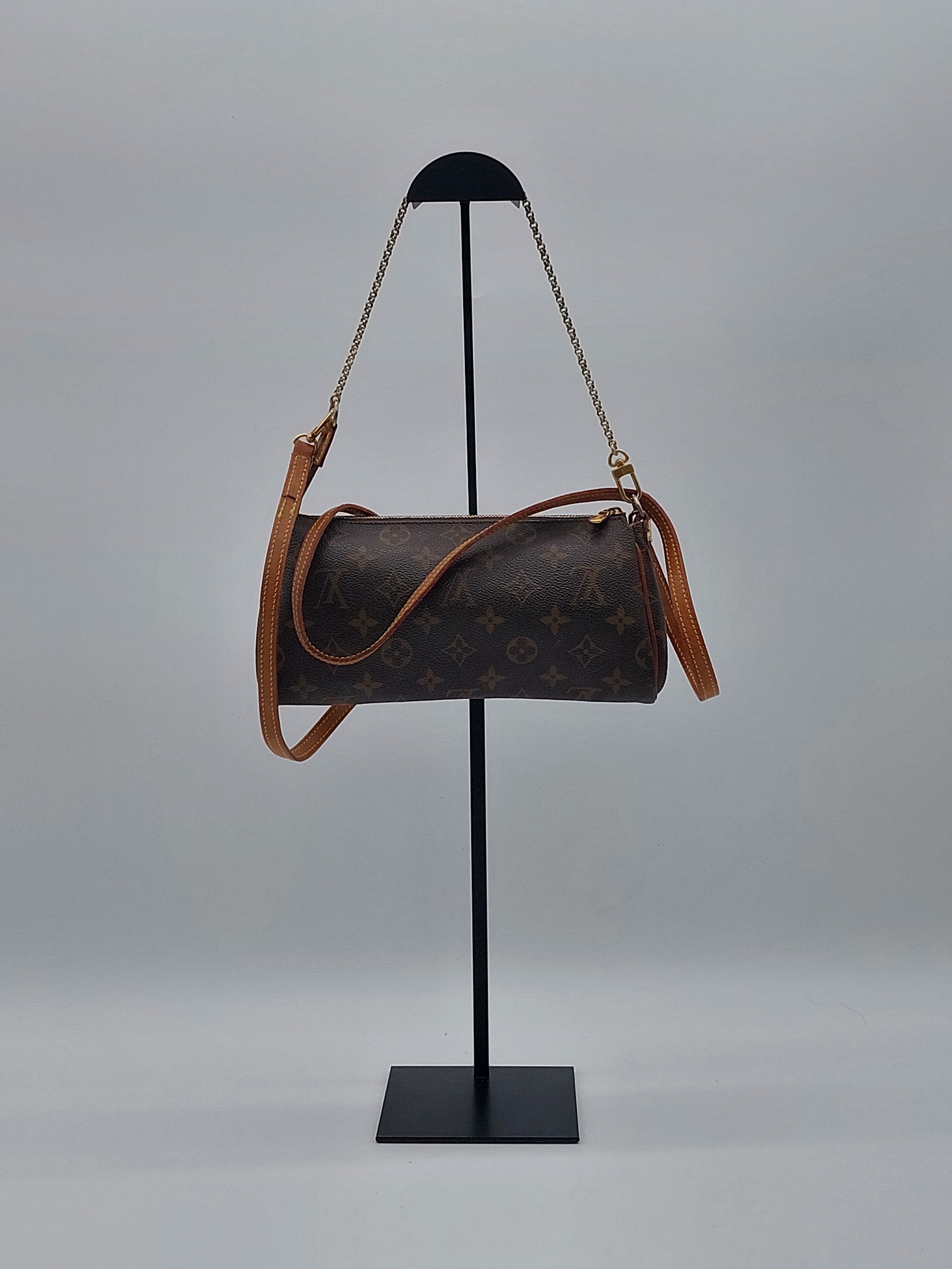 Eva Pochette