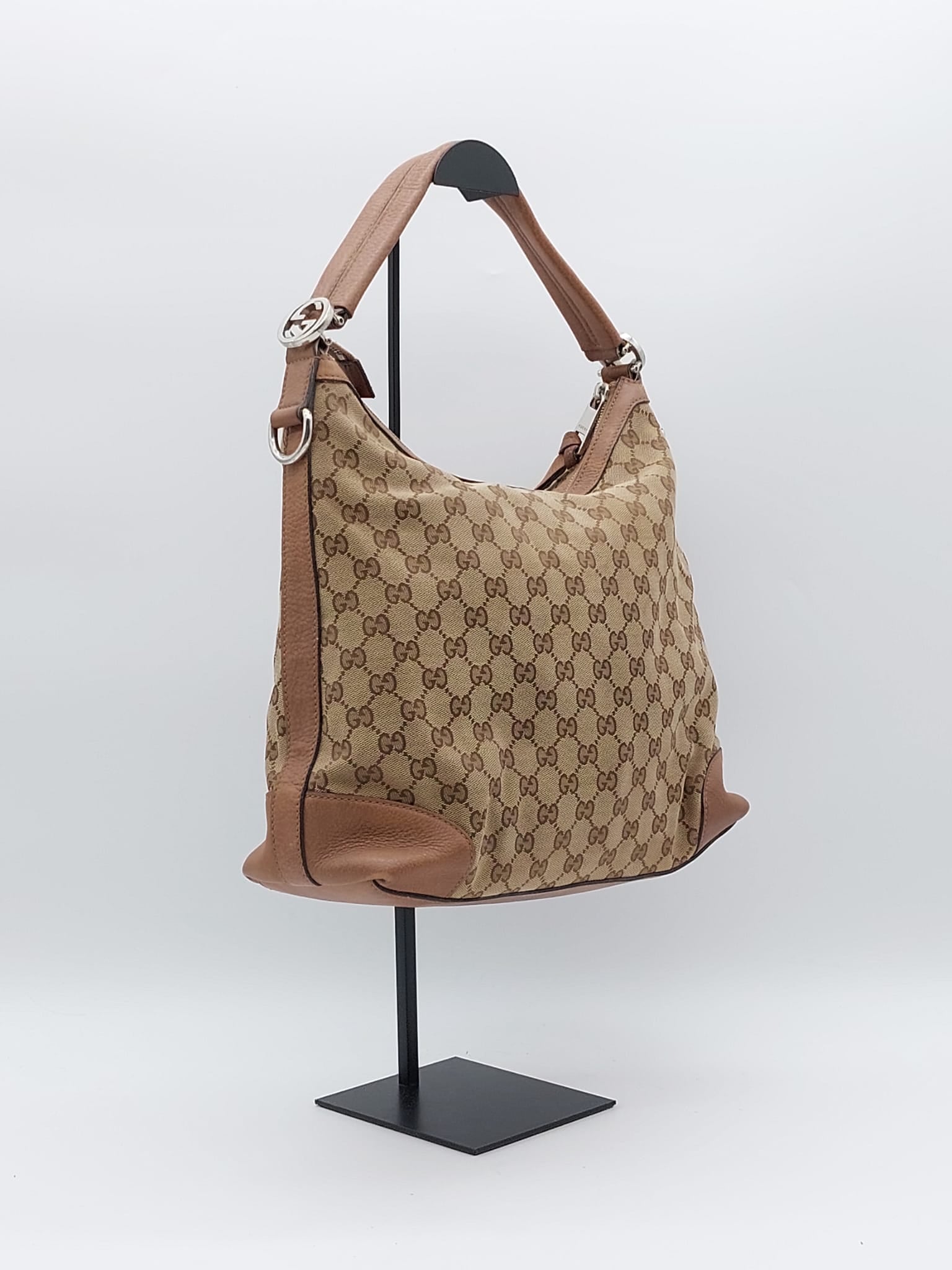 Miss GG Canvas