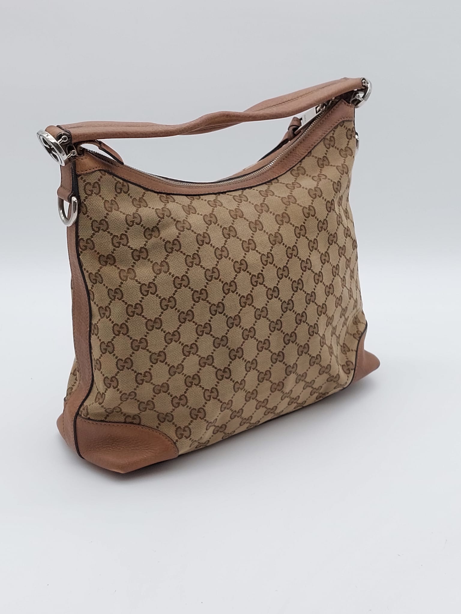 Miss GG Canvas