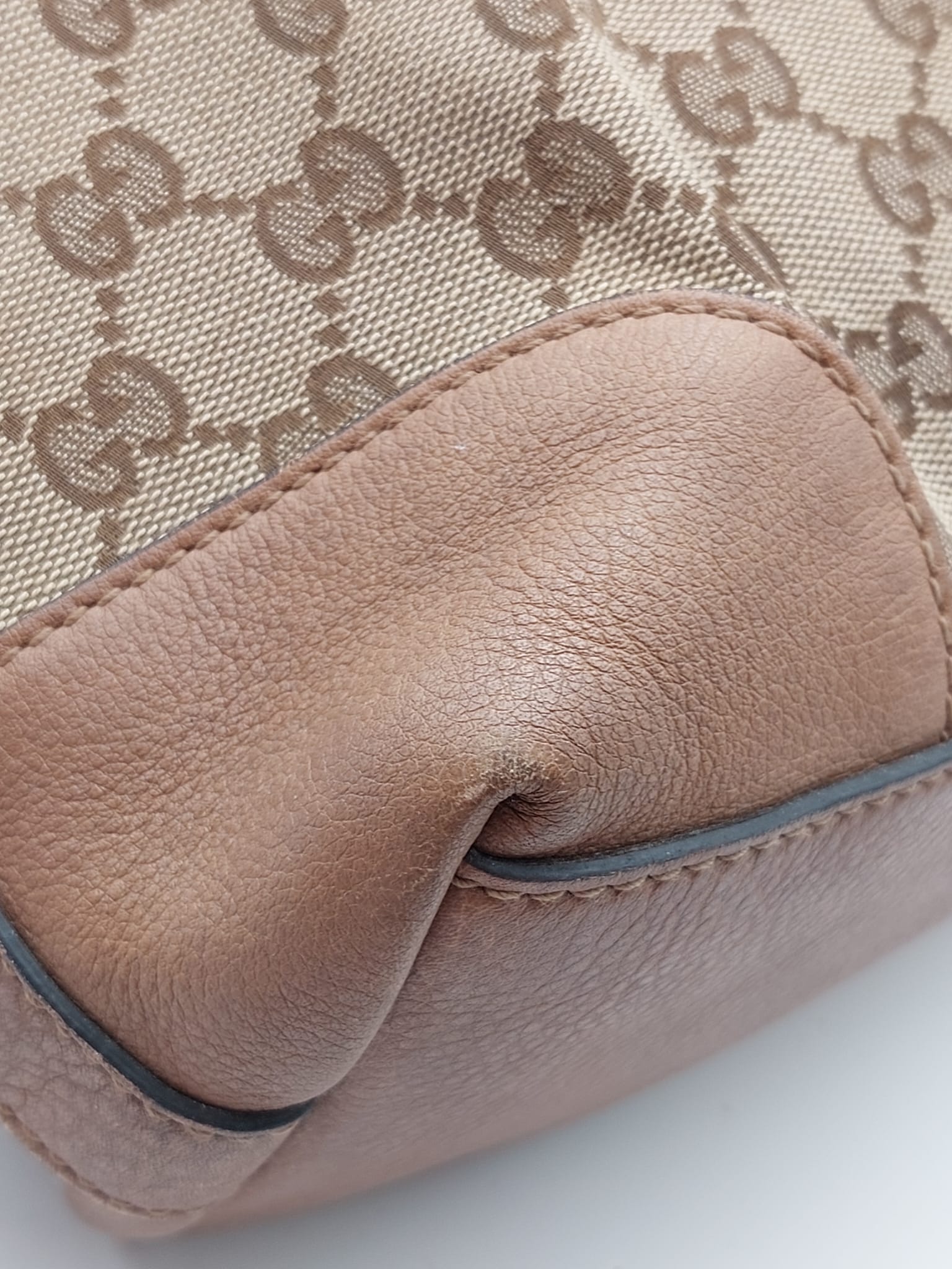 Miss GG Canvas