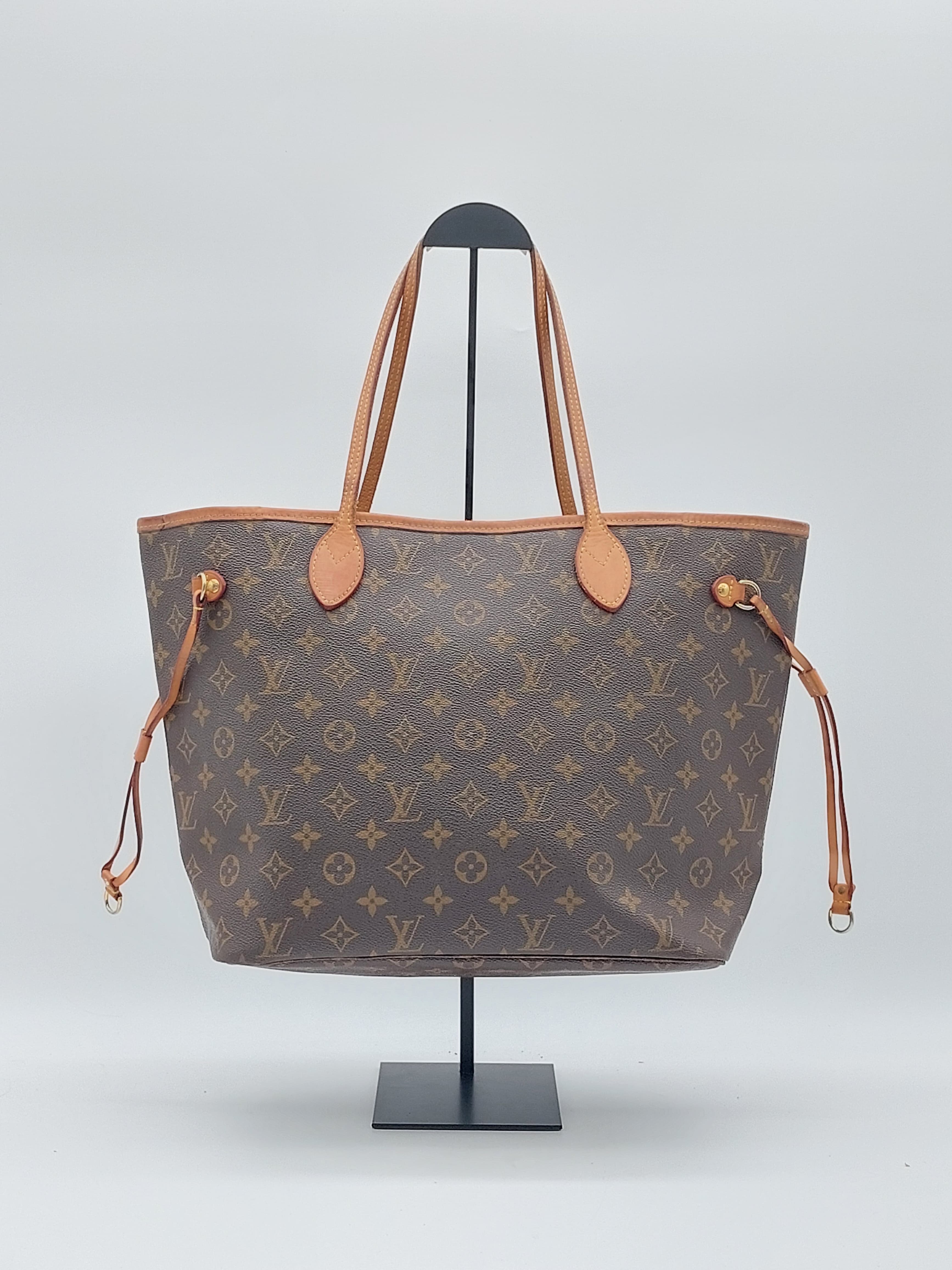 Neverfull MM Fuchsia