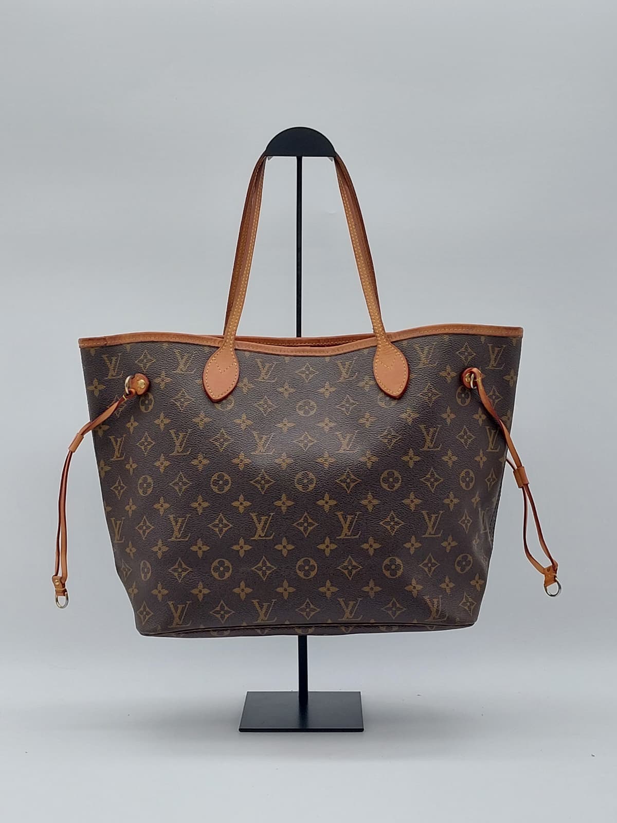 Neverfull MM Fuchsia