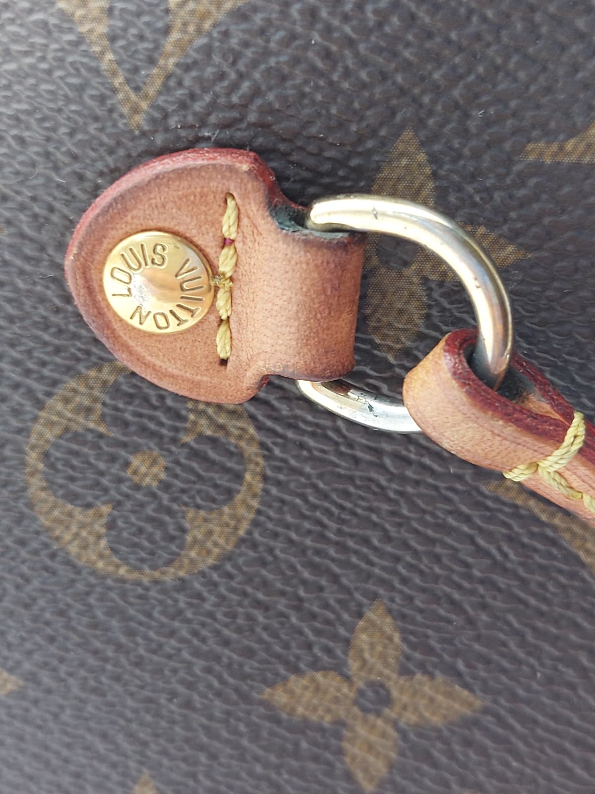 Neverfull MM Fuchsia