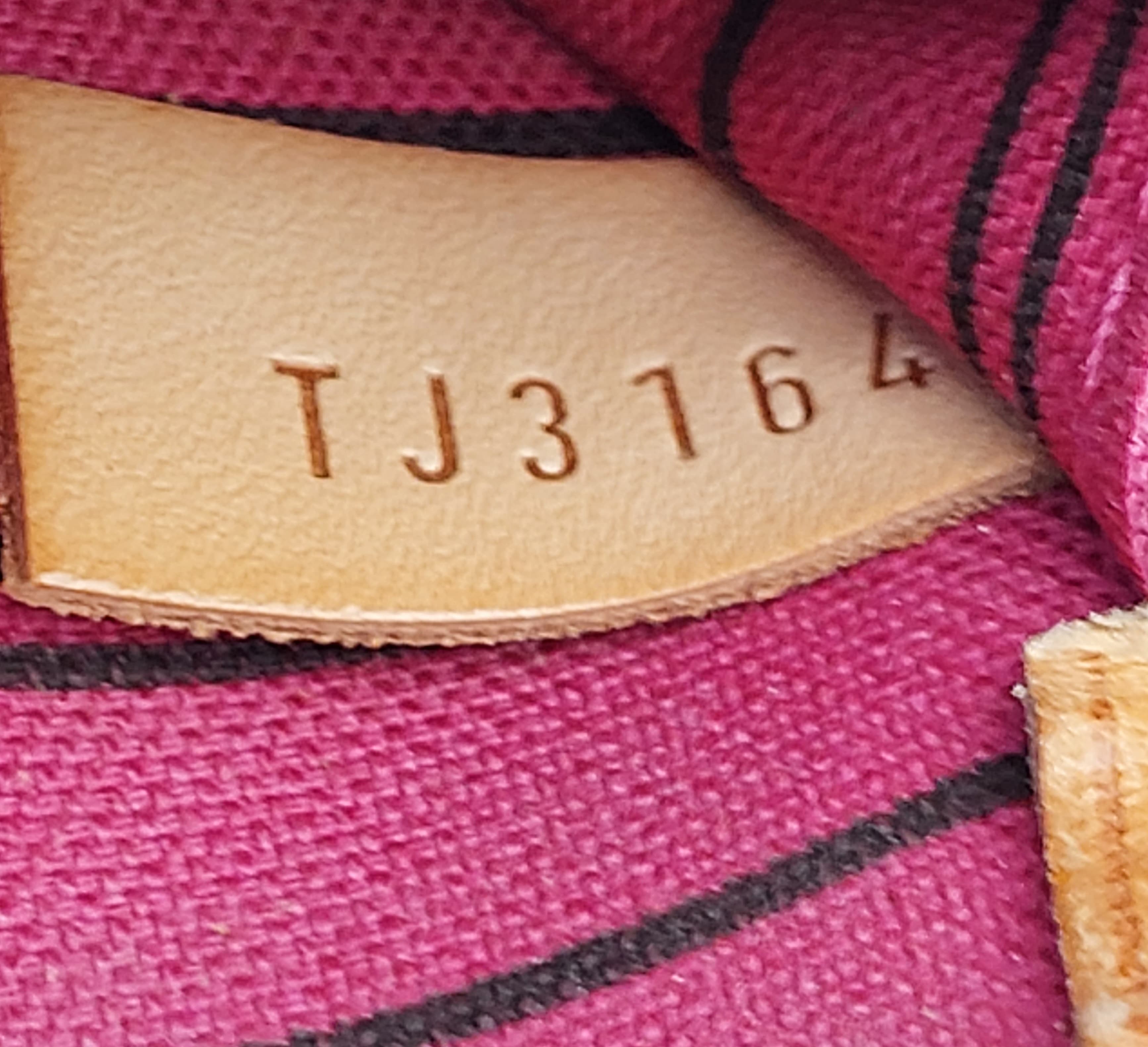 Neverfull GM Fuchsia