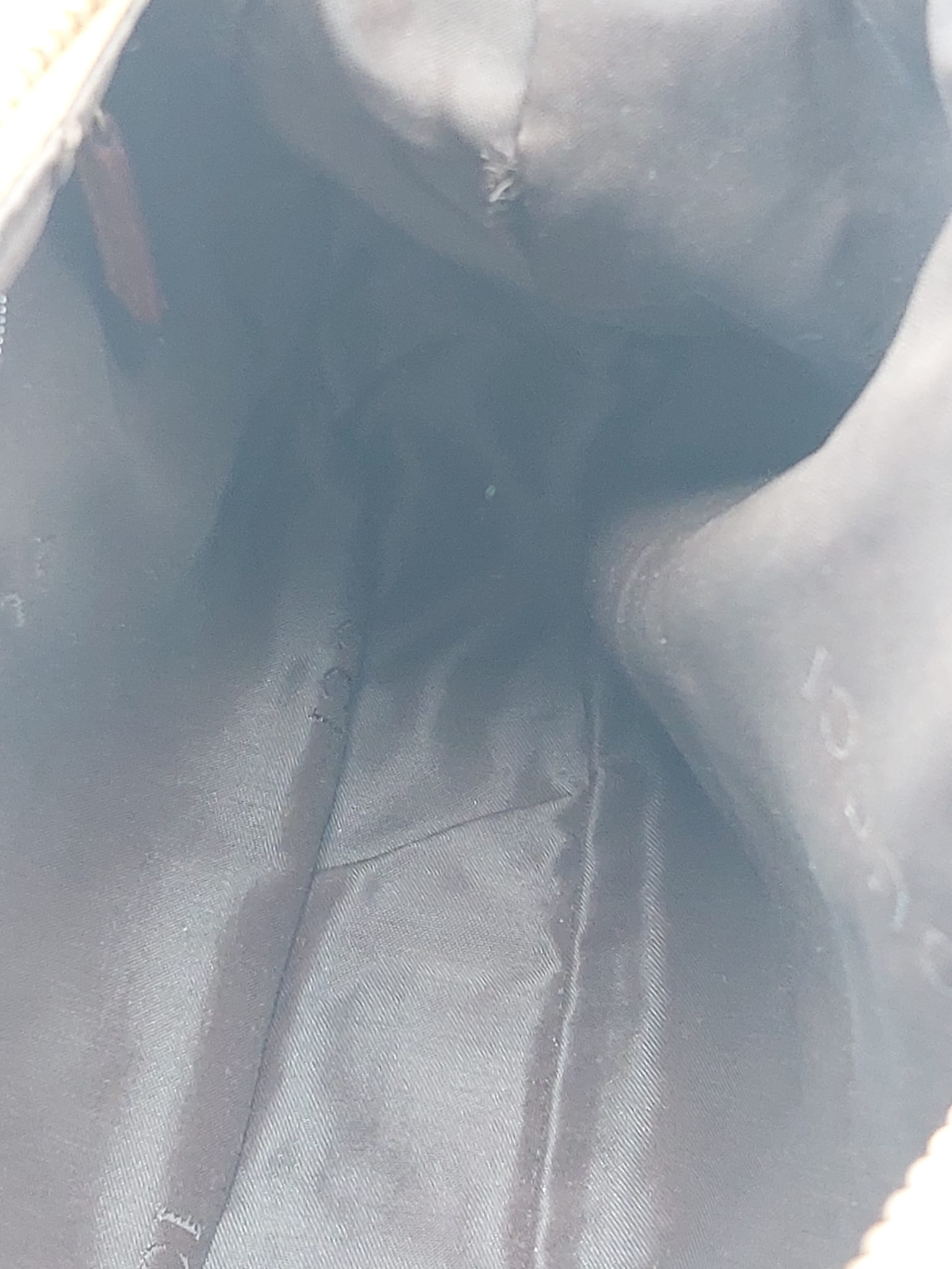 Clasp Hobo