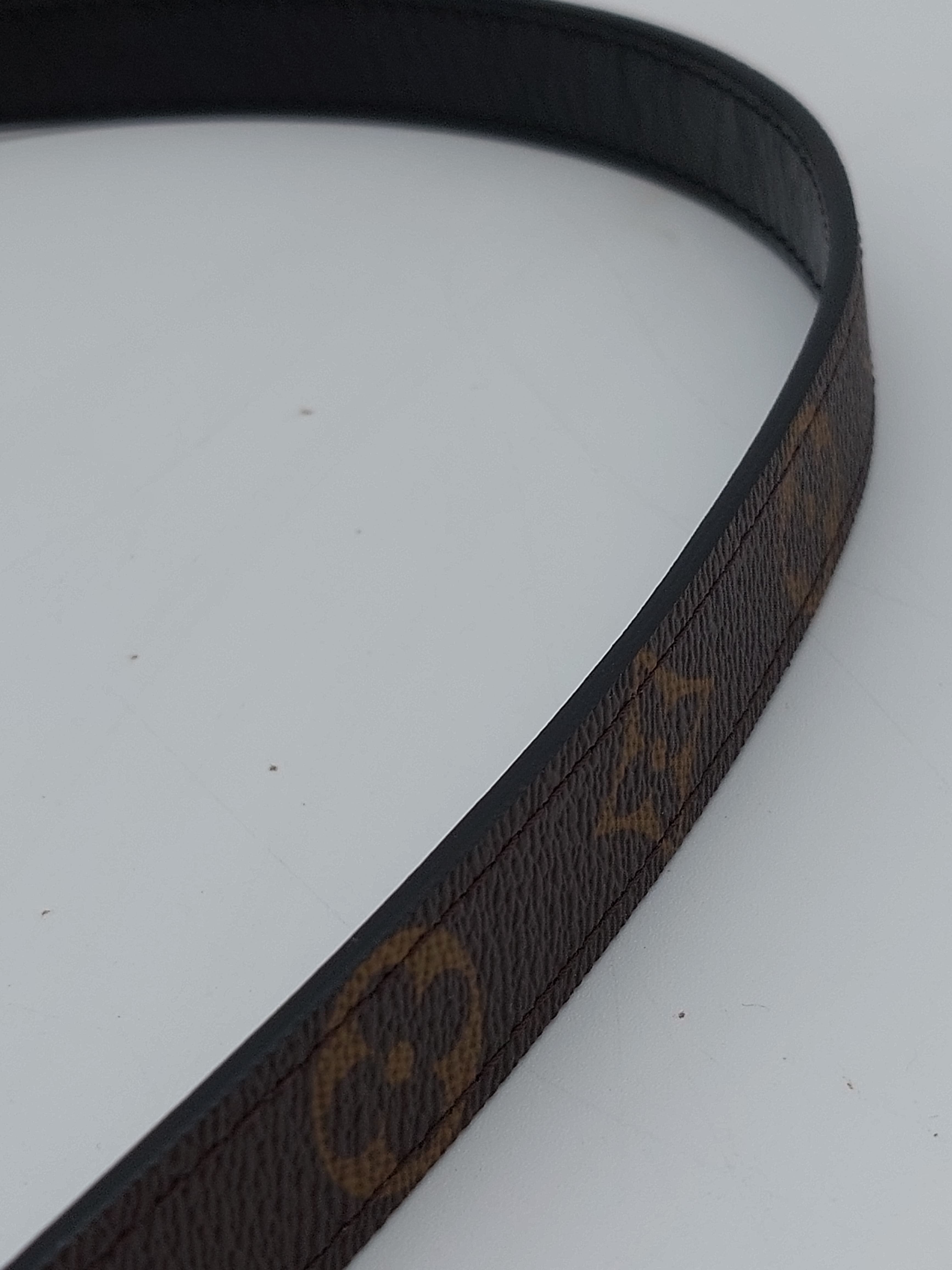 Monogram strap