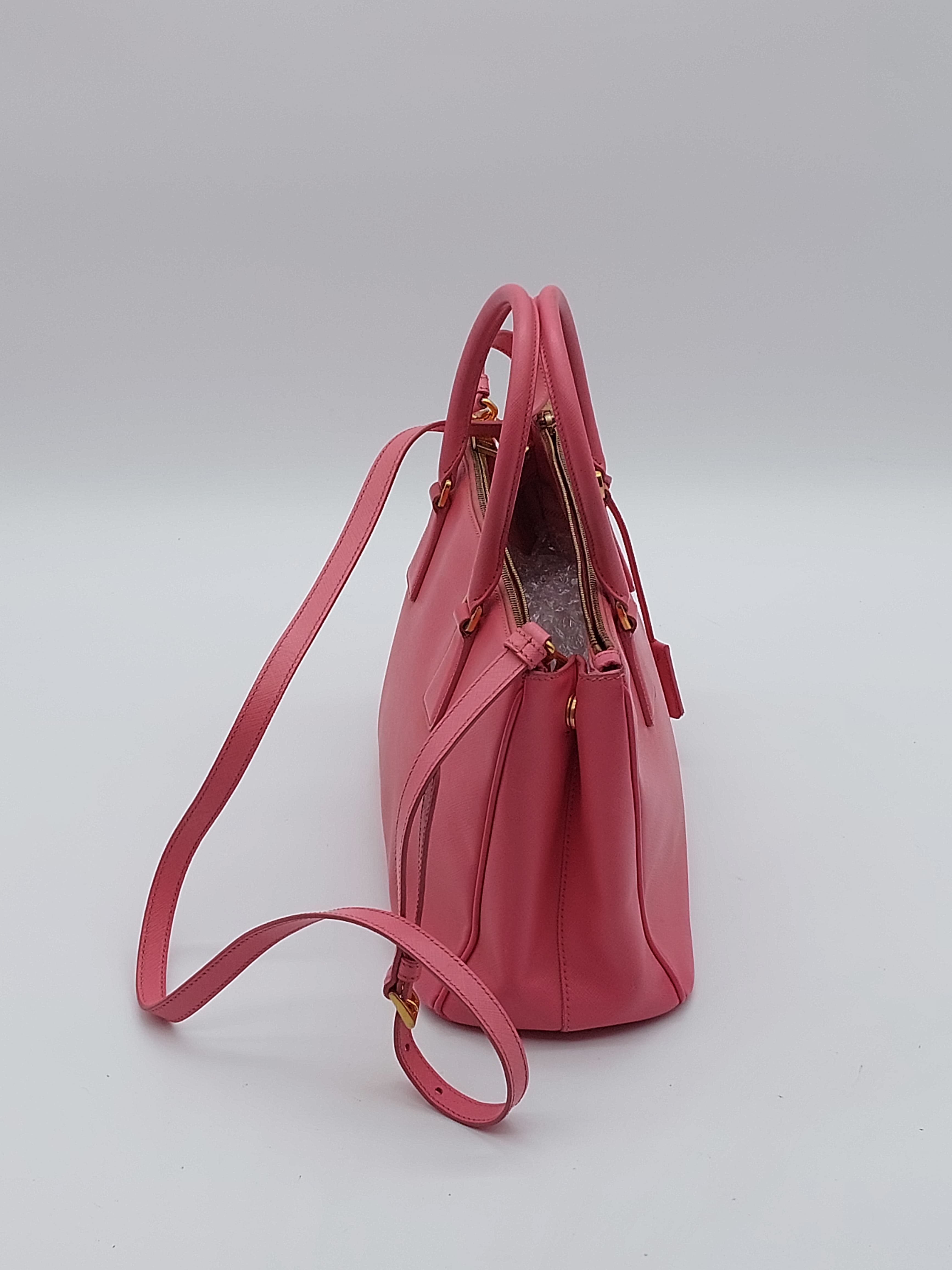 Prada Galeria Saffiano