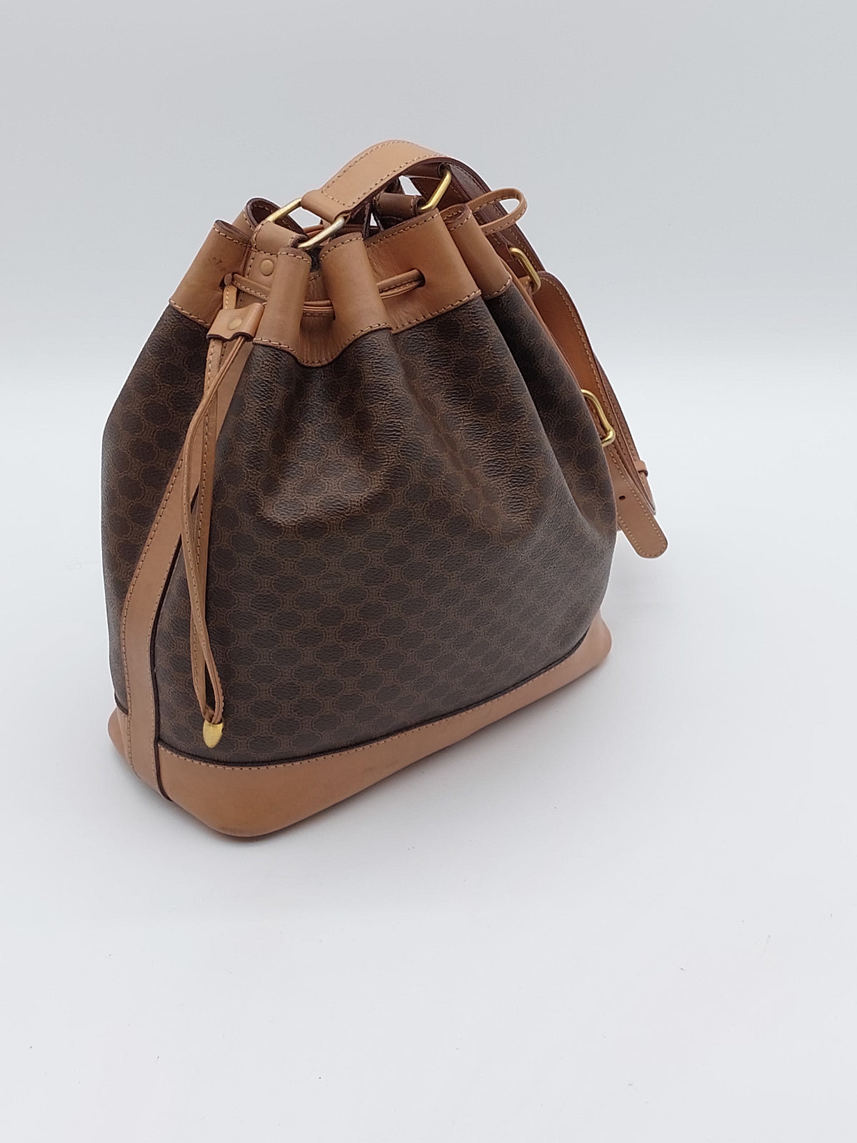 Bucket Bag