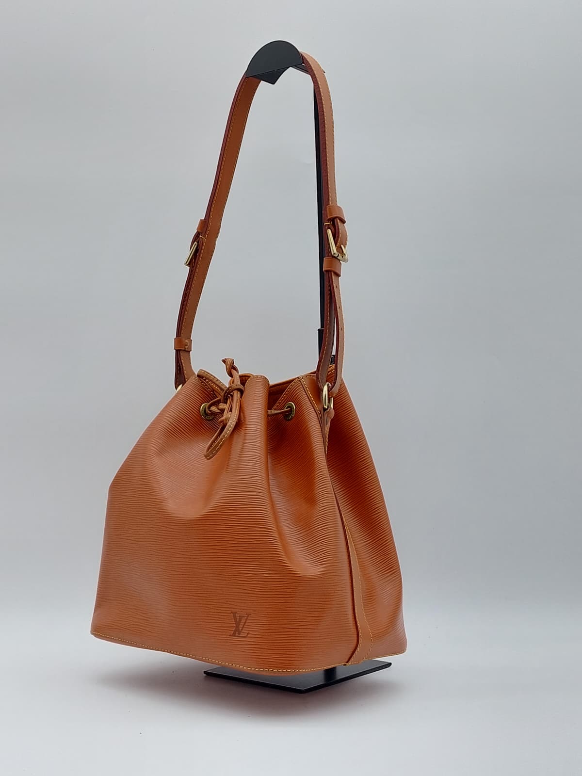 Petit Noé Epi Leather