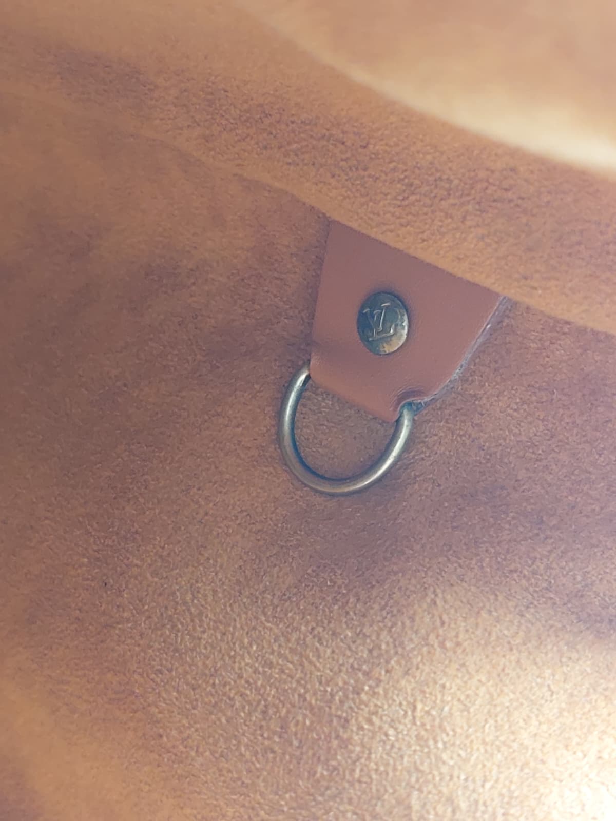 Petit Noé Epi Leather
