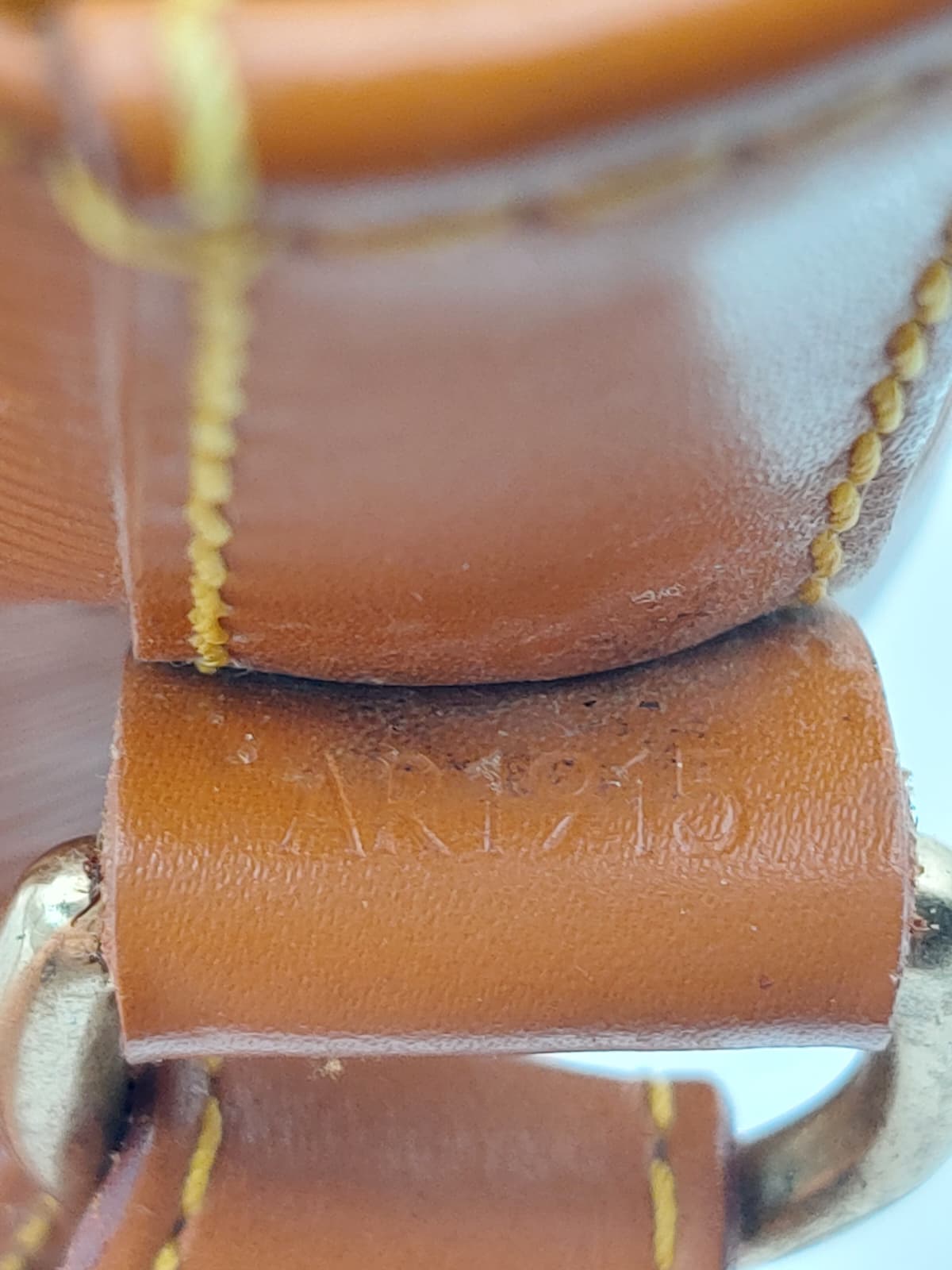 Petit Noé Epi Leather