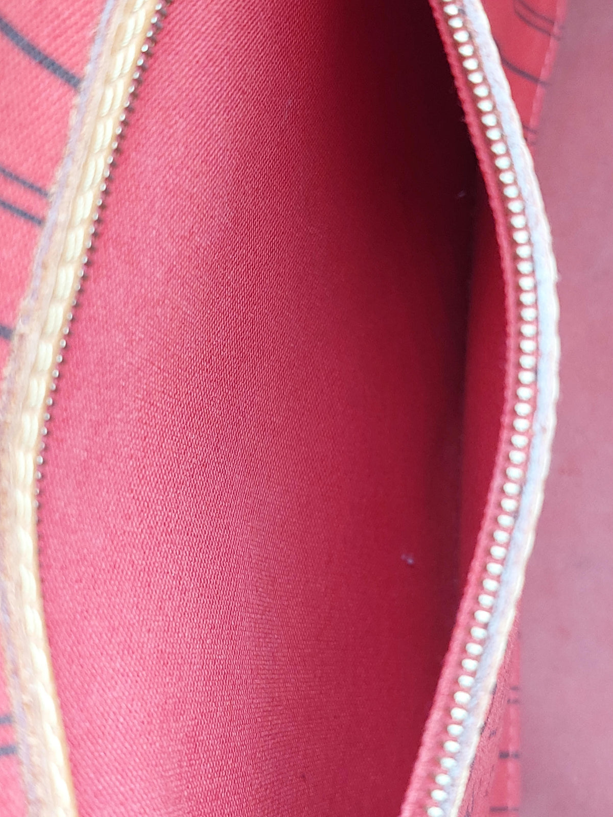 Neverfull MM plus Pochette