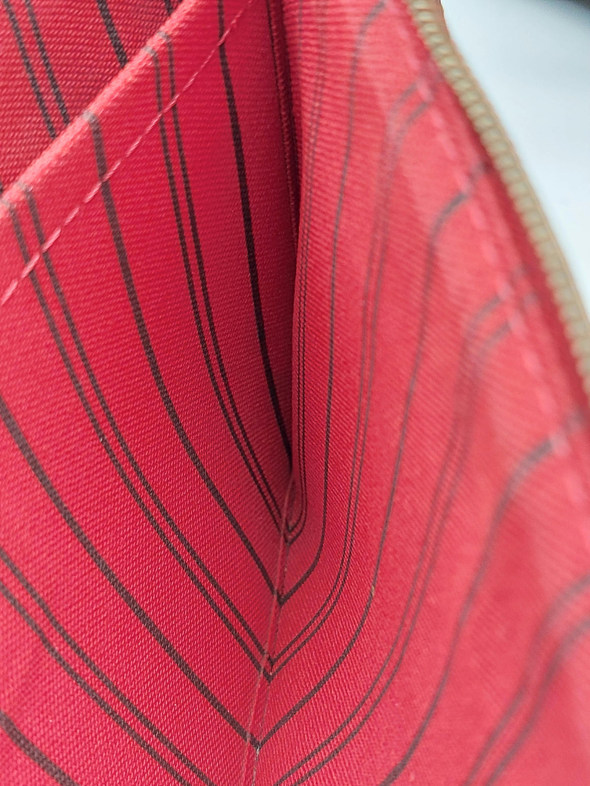 Neverfull MM plus Pochette