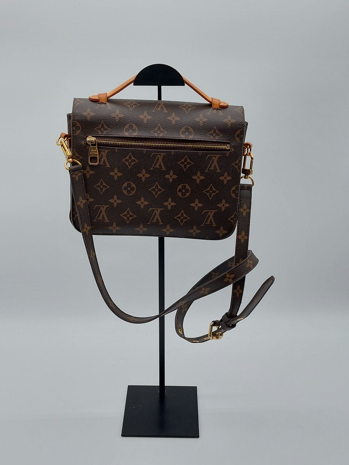 Louis Vuitton Pochette Métis