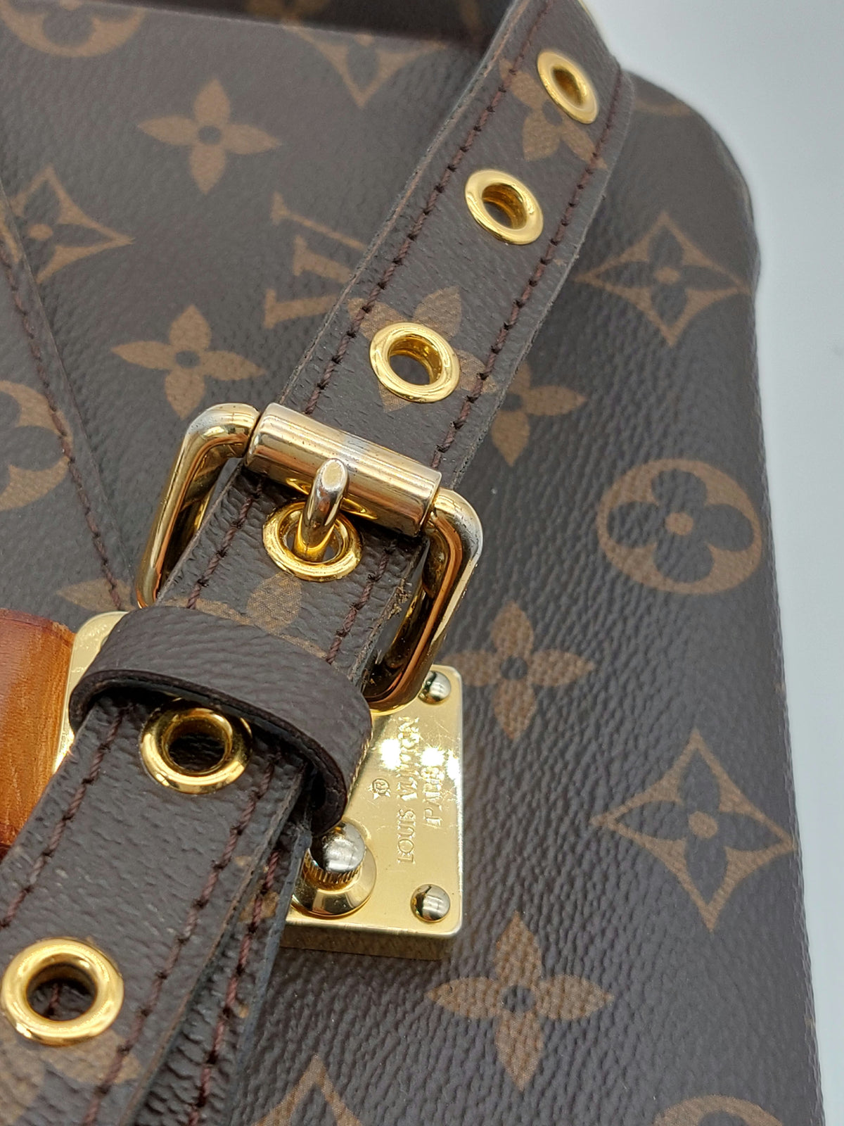 Louis Vuitton Pochette Métis