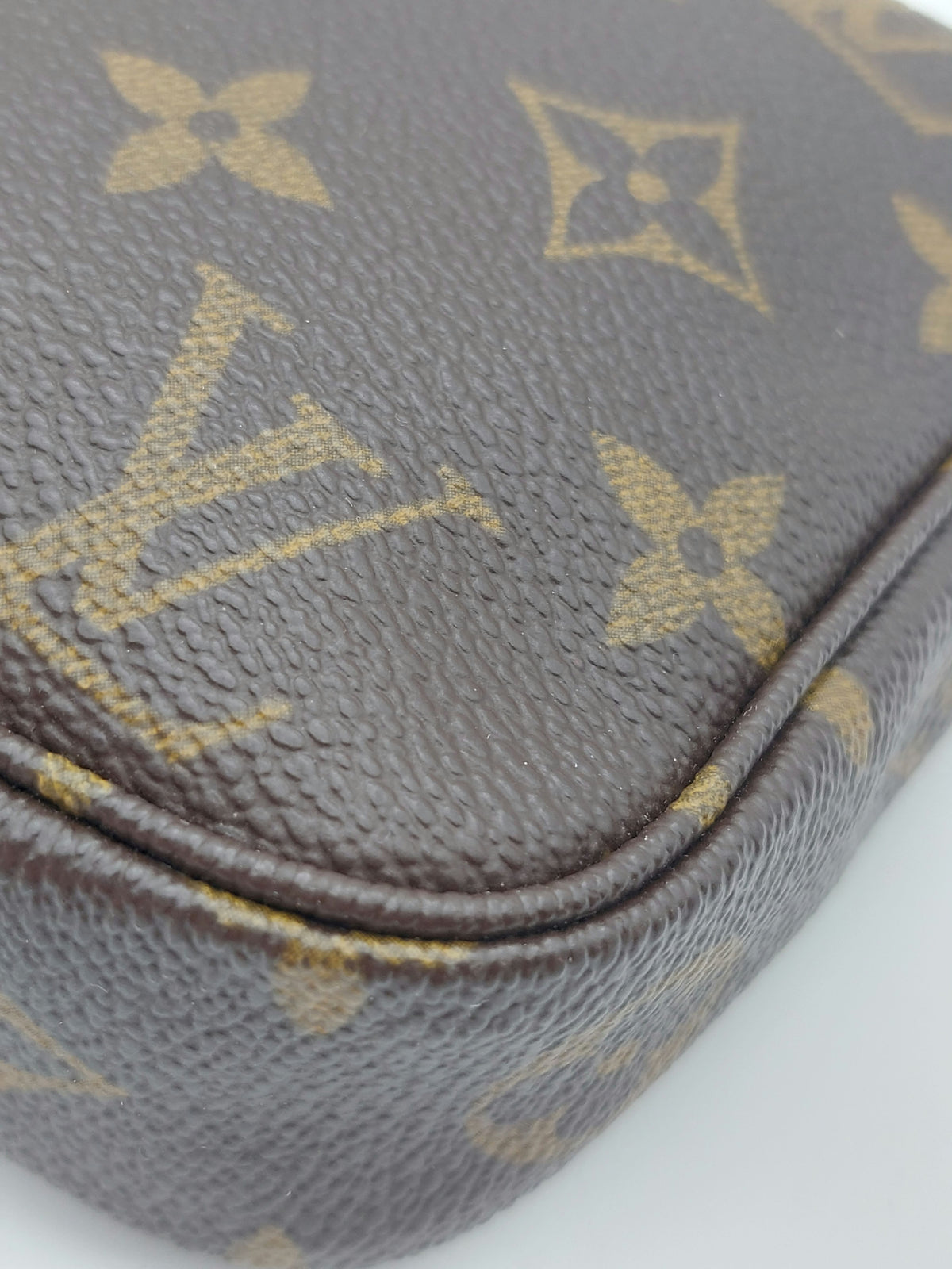 Pochette Accessoires