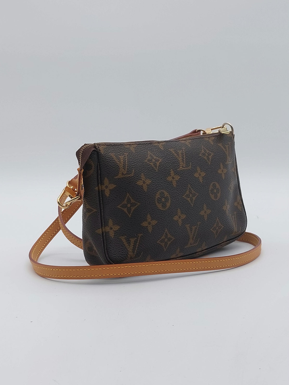 Pochette Accessoires with strap