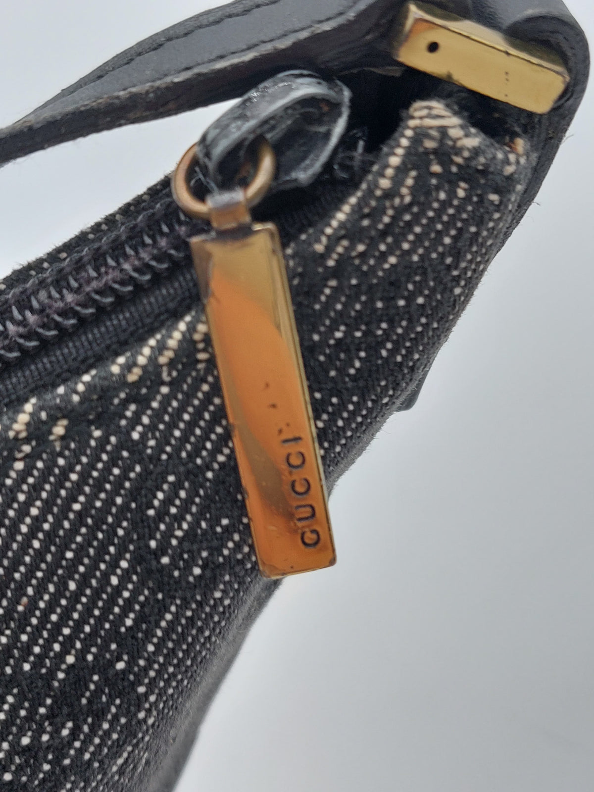 GG Canvas Pochette
