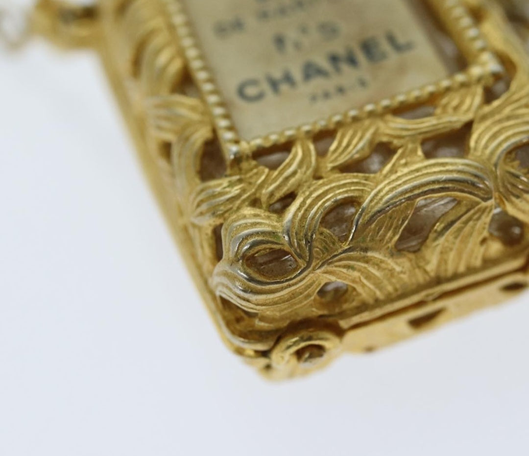 Chanel Perfume Nr.5 Necklace gold