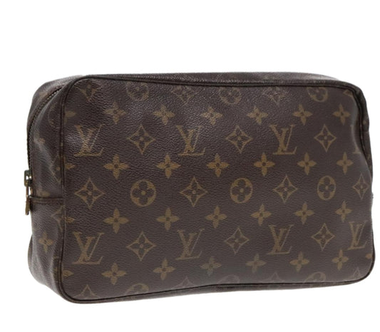 Louis Vuitton Trousse Toilette 28