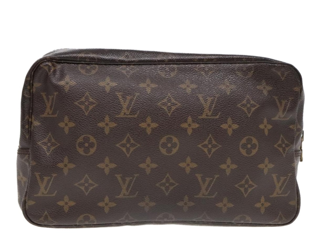 Louis Vuitton Trousse Toilette 28