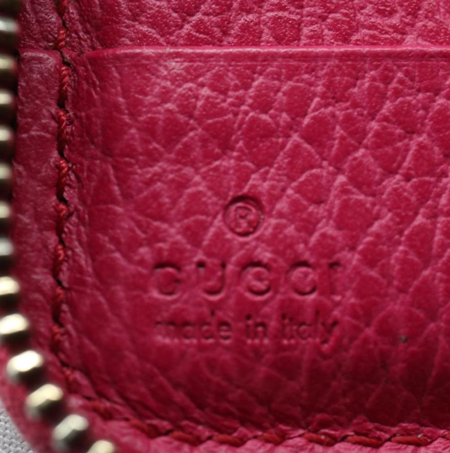 Gucci Swing Zip Wallet Fuchsia