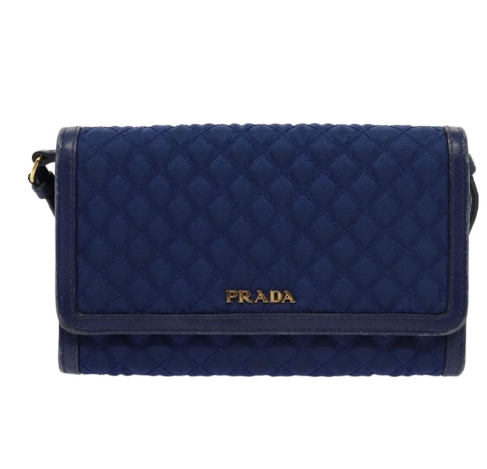 Prada Wallet on Chain