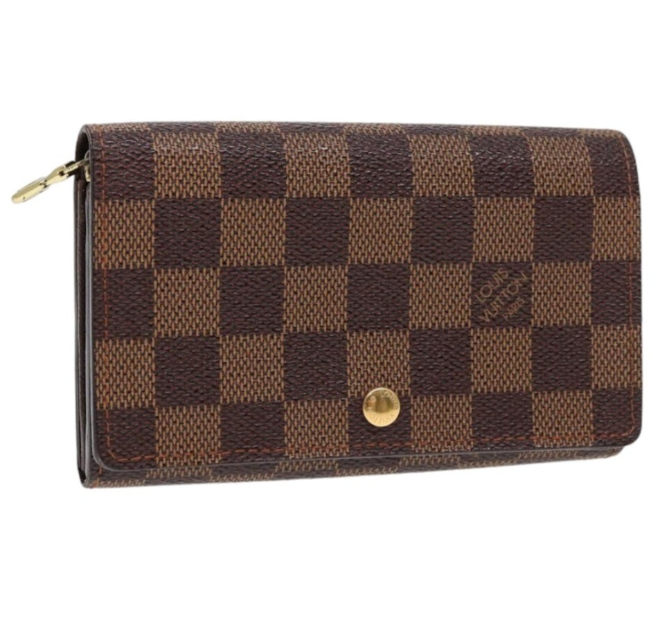 Louis Vuitton Tresor Wallet